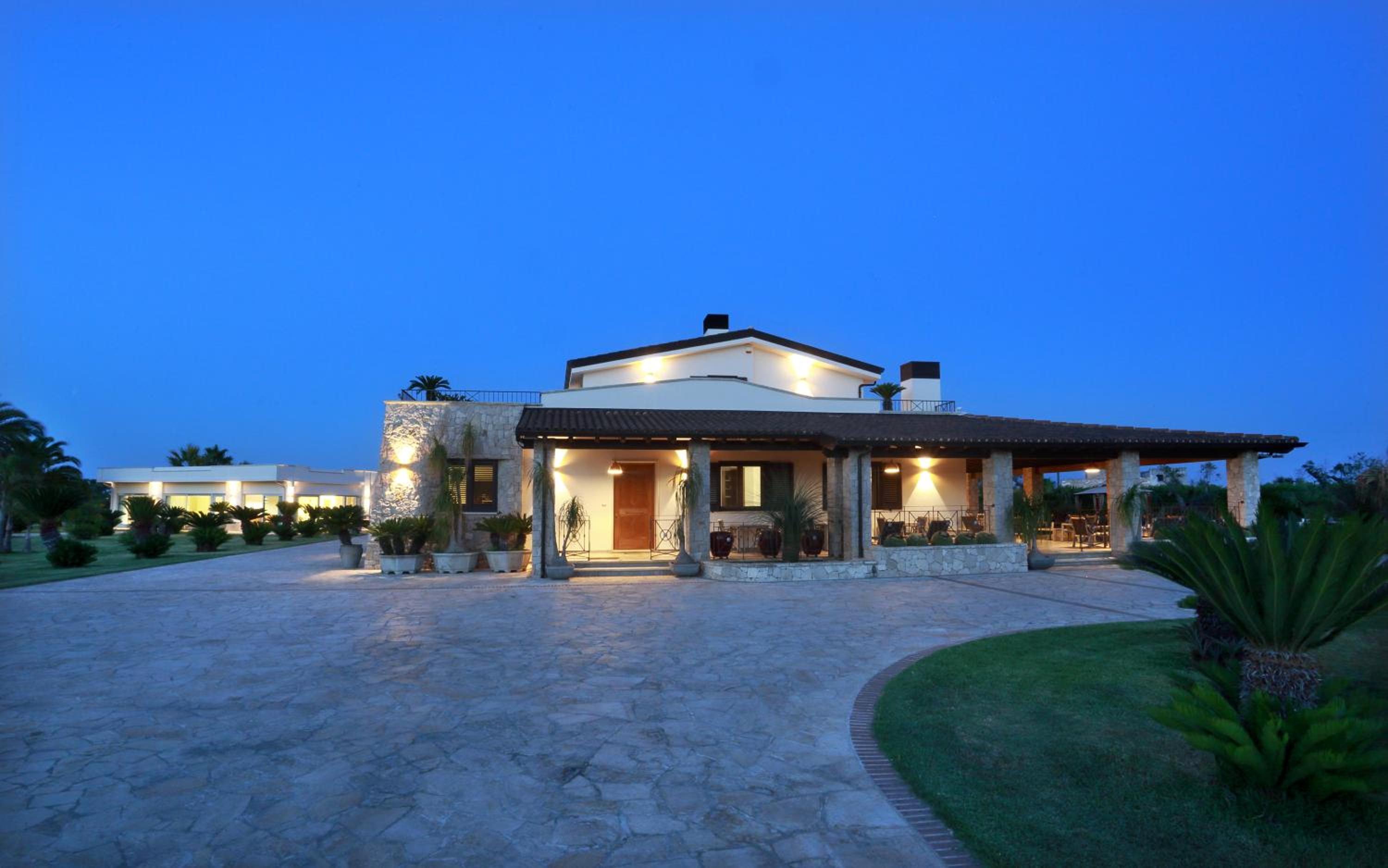 outdoor BBQ area