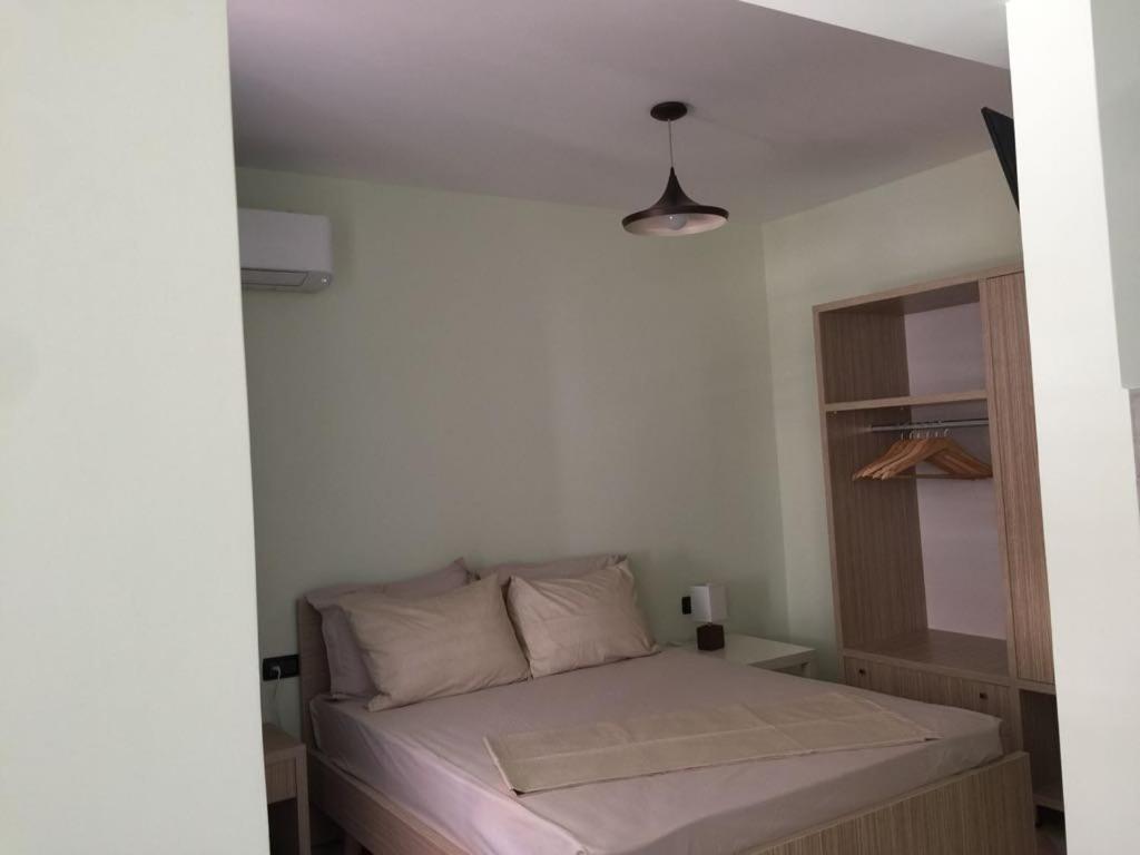 Andi Apartments