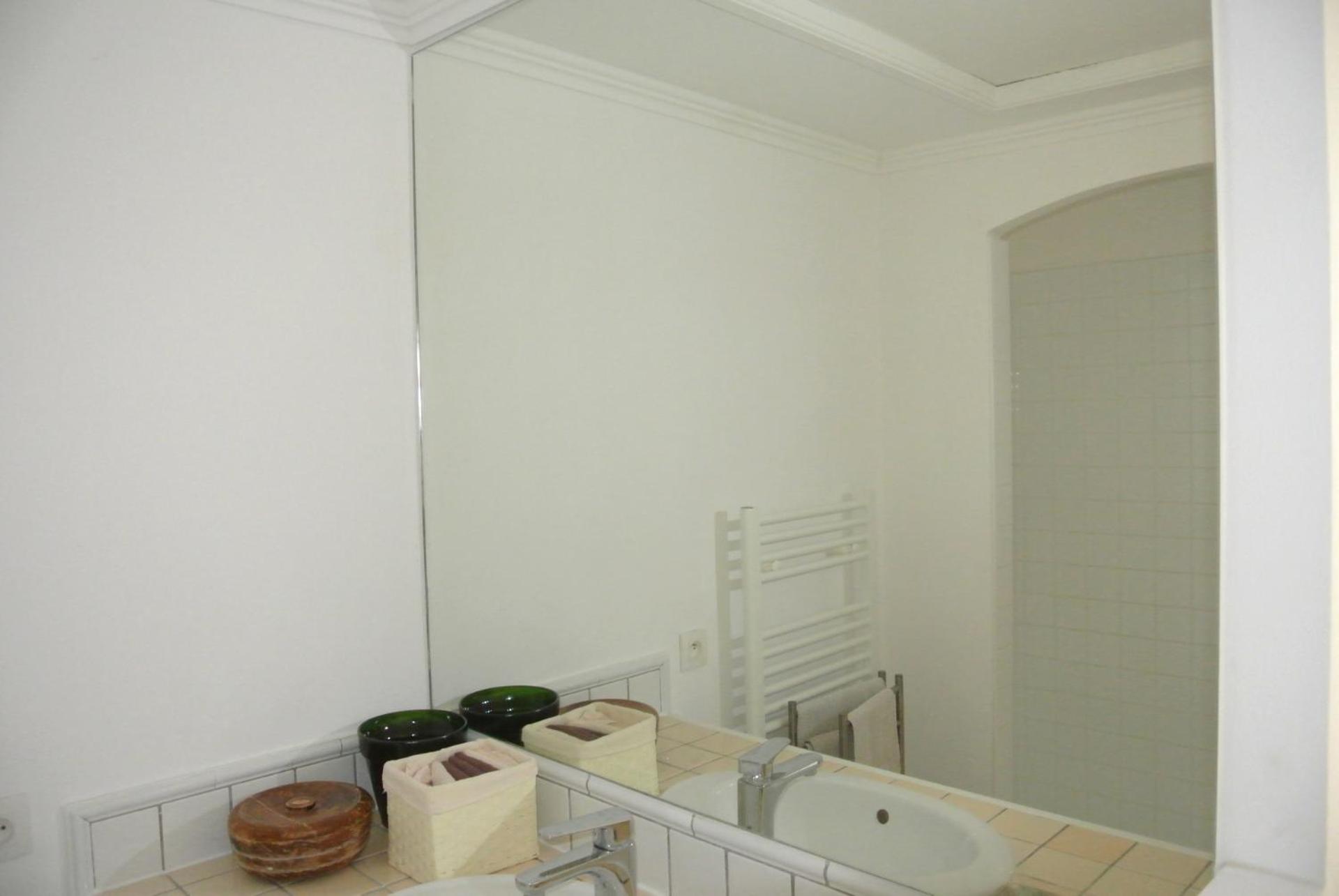 Les Bastides 30282