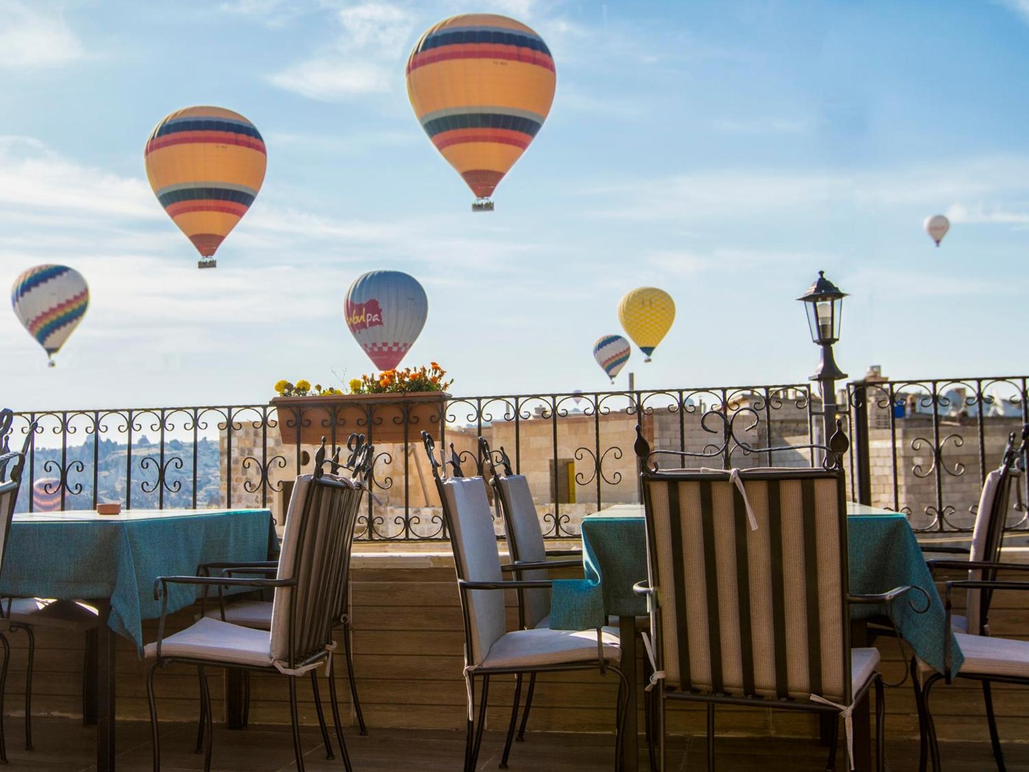 Milat Cave Hotel - Image 29