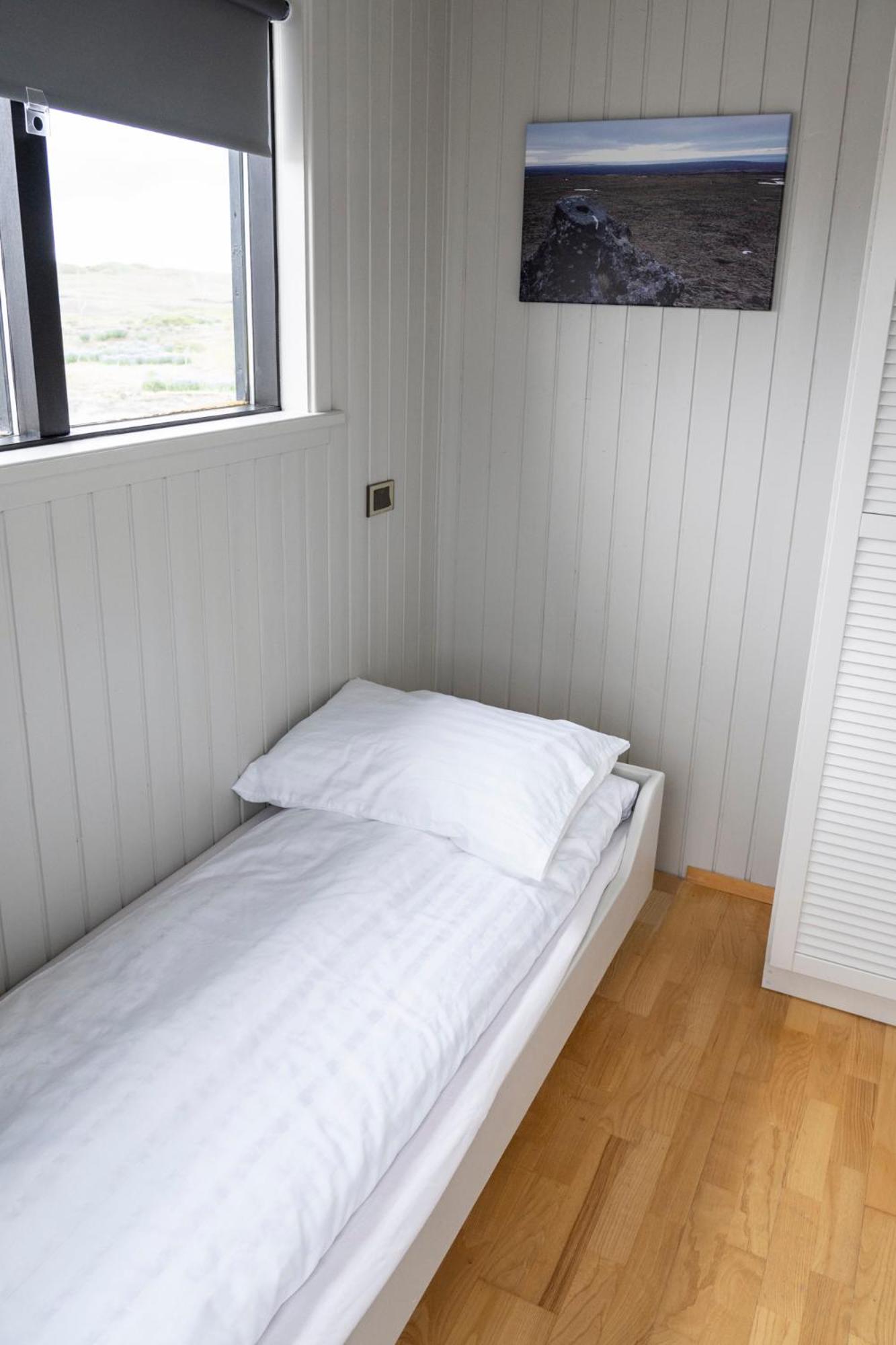 Black Beach Cottage