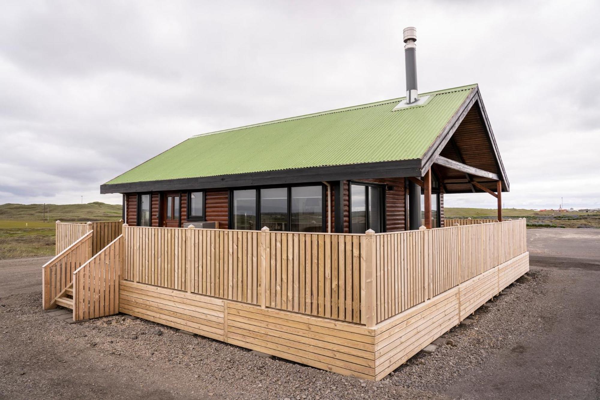 Black Beach Cottage