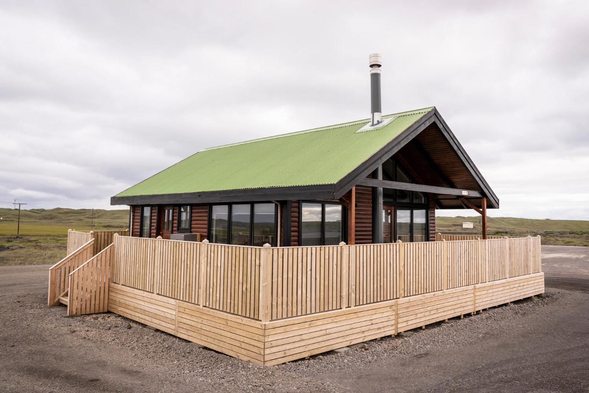 Black Beach Cottage