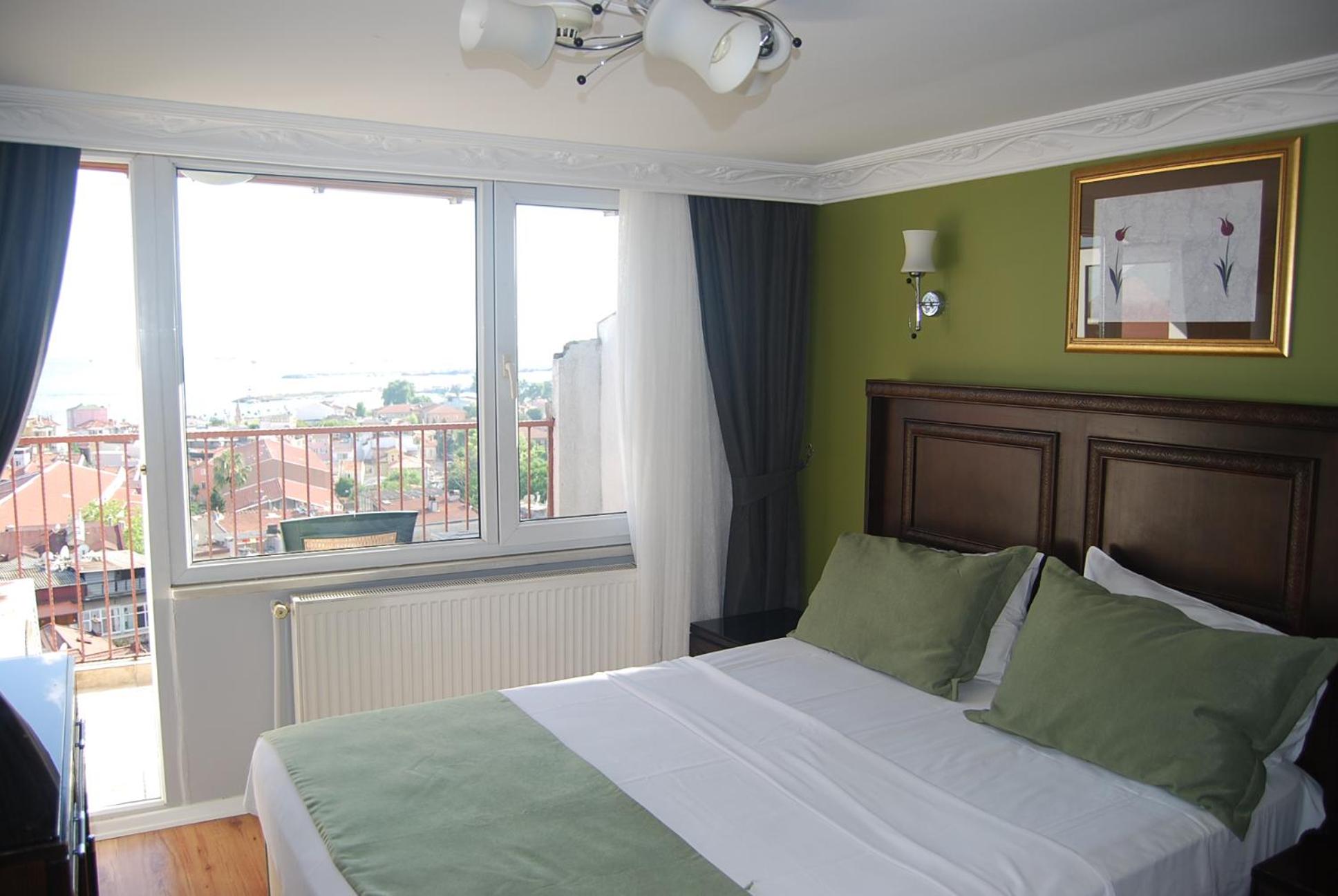 Hotel Tulip House - Image 34