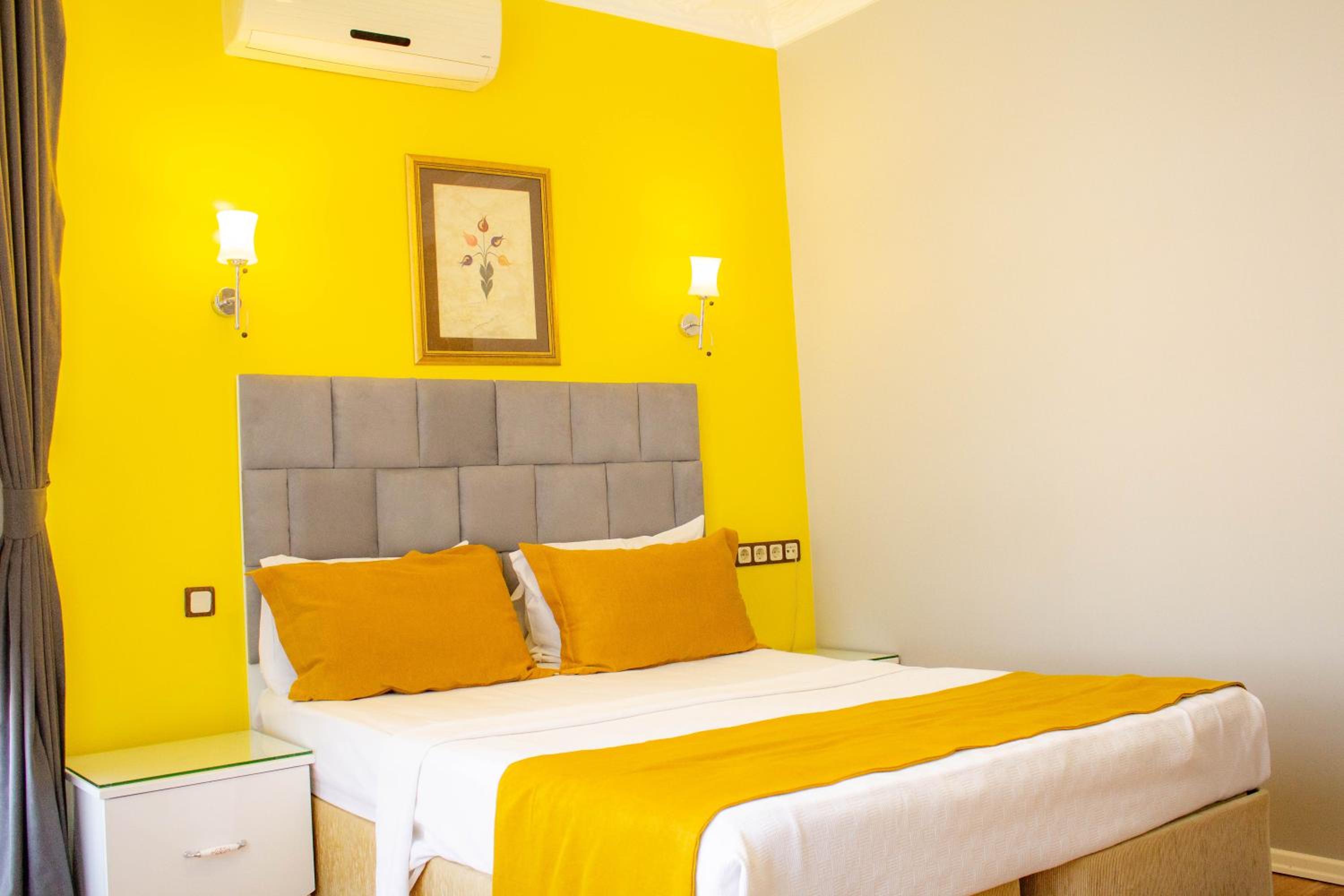 Hotel Tulip House - Image 47