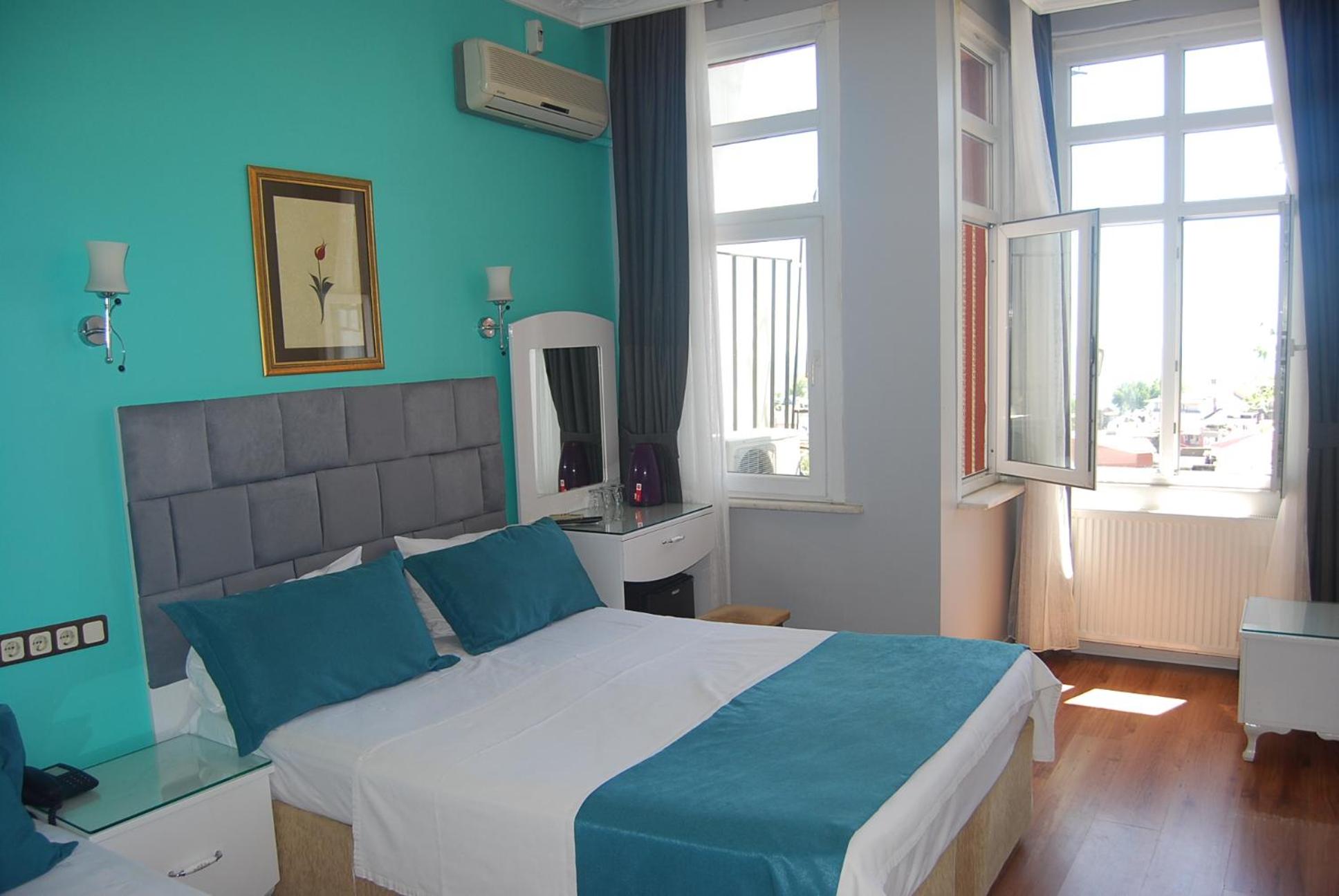 Hotel Tulip House - Image 28