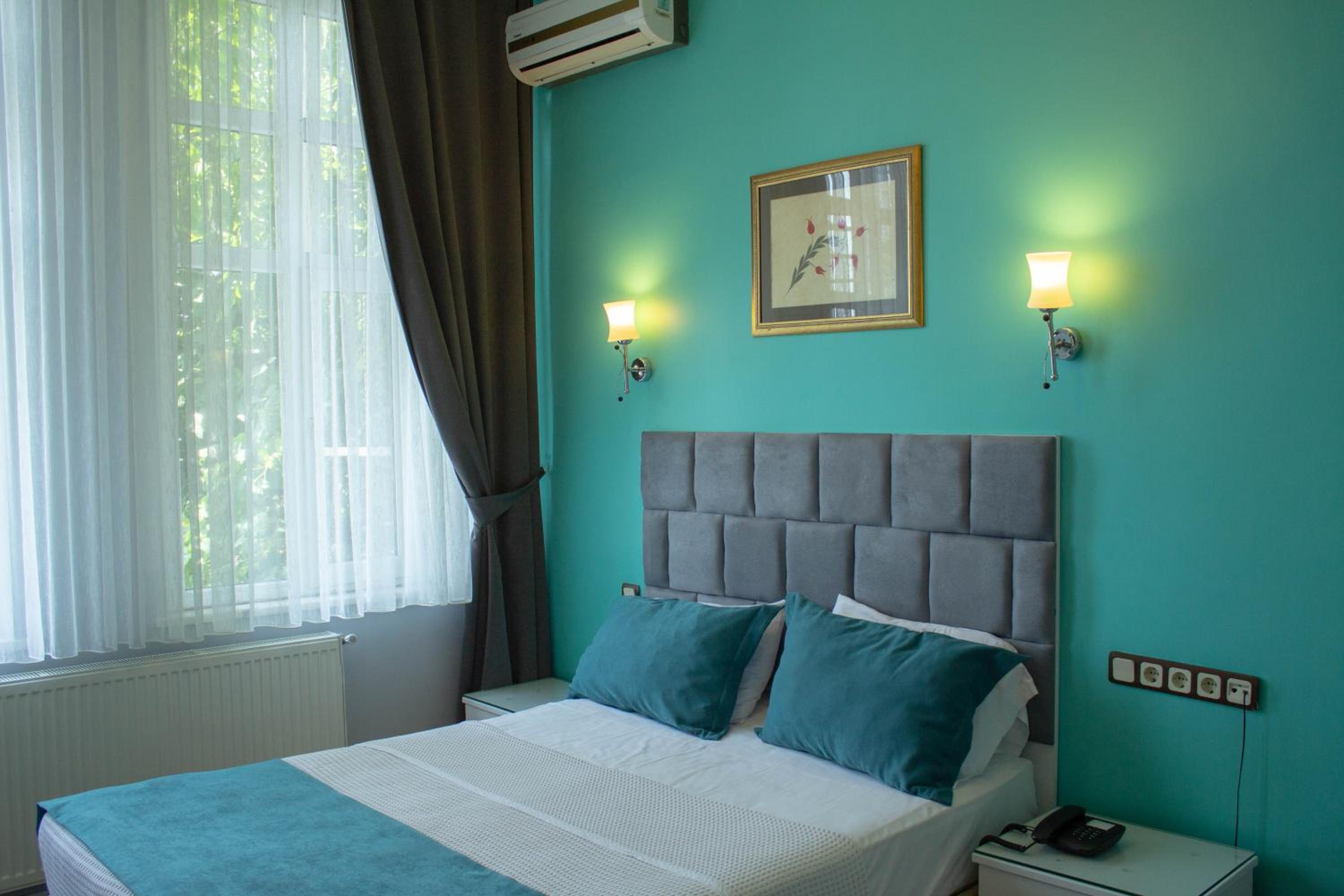 Hotel Tulip House - Image 44