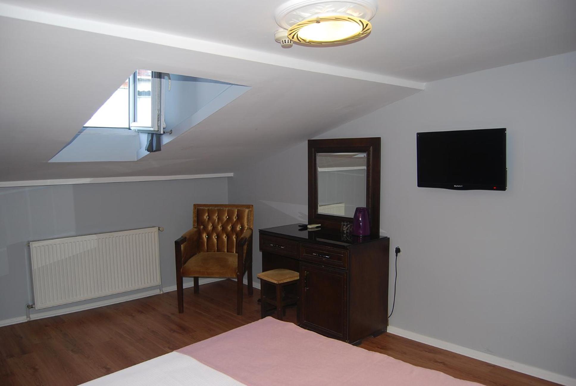 Hotel Tulip House - Image 14
