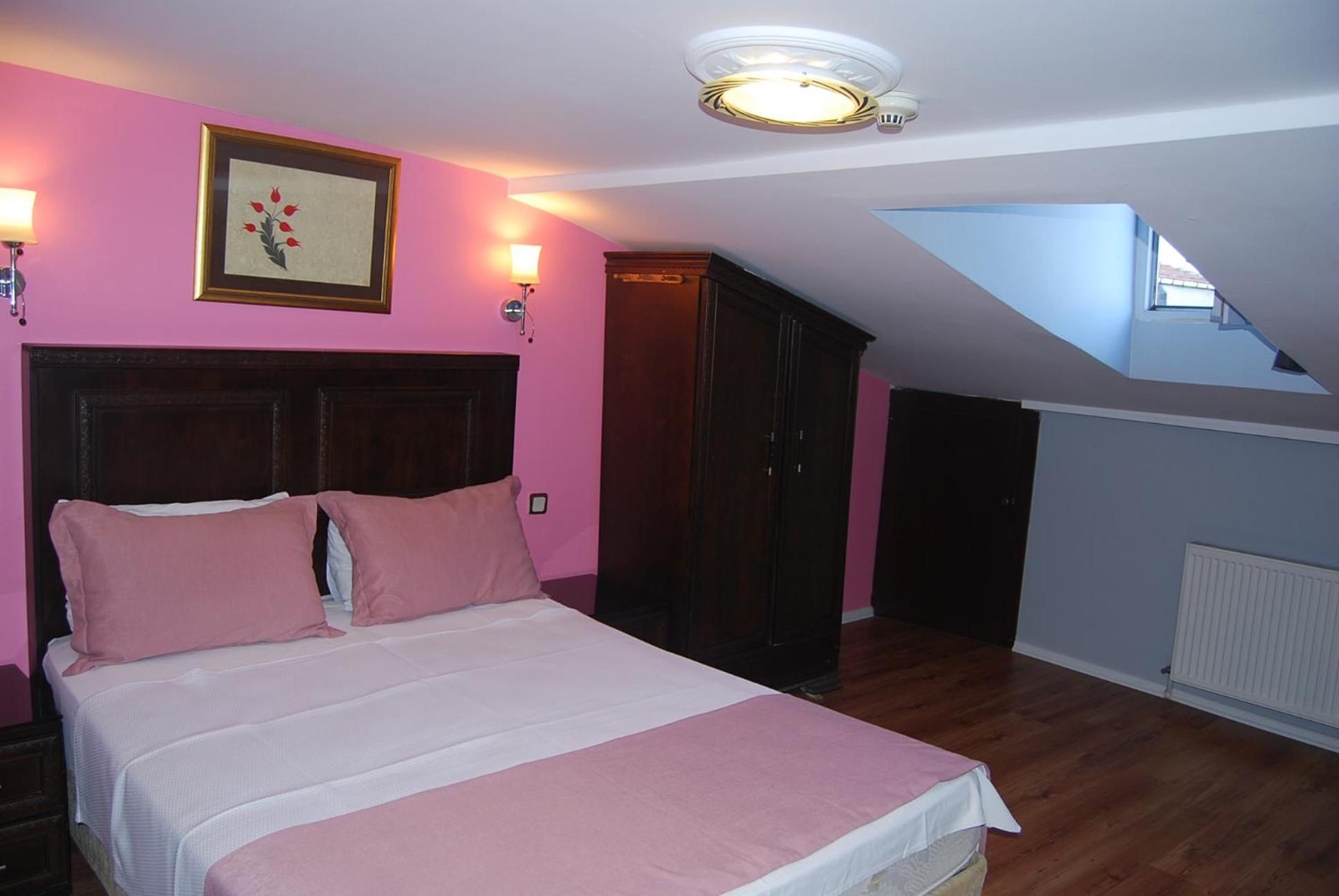 Hotel Tulip House - Image 15
