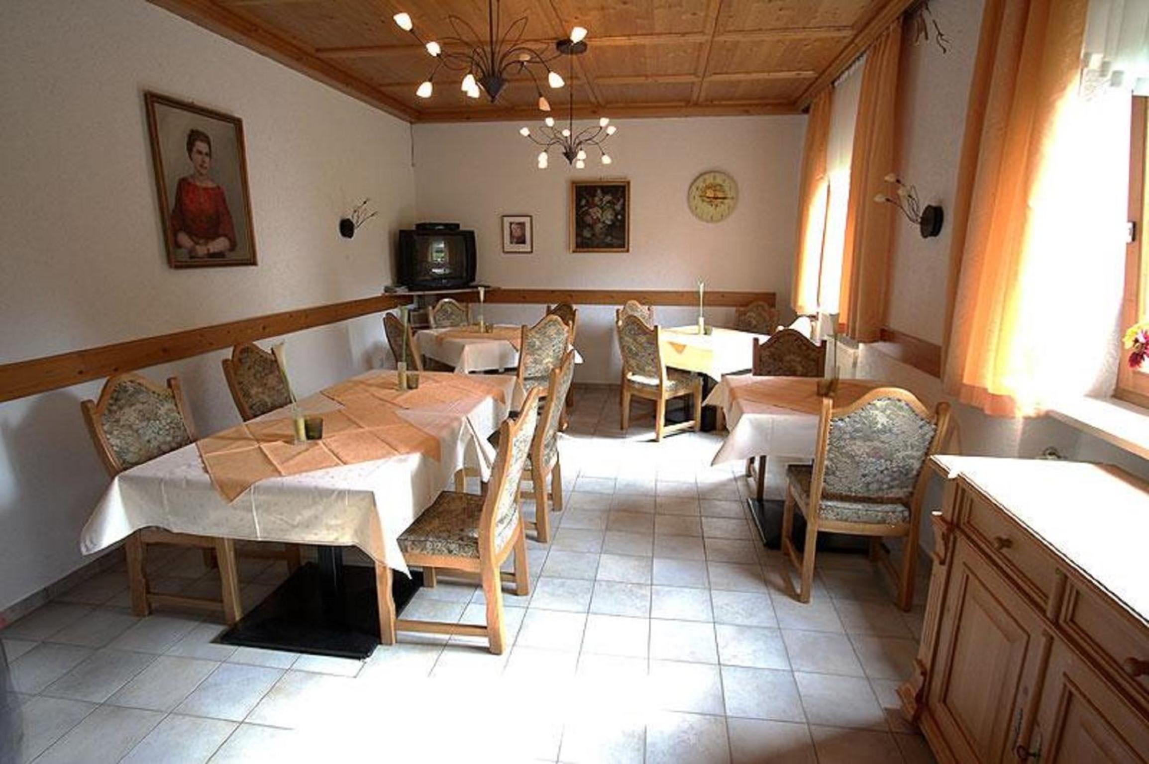 Photo 42