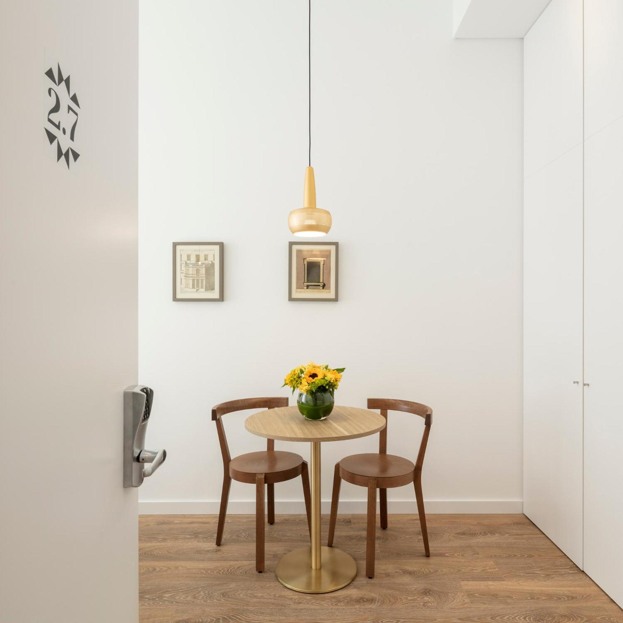 LSA Chiado Emenda by Numa