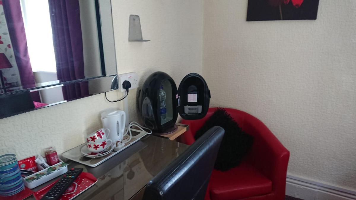 Photo 18