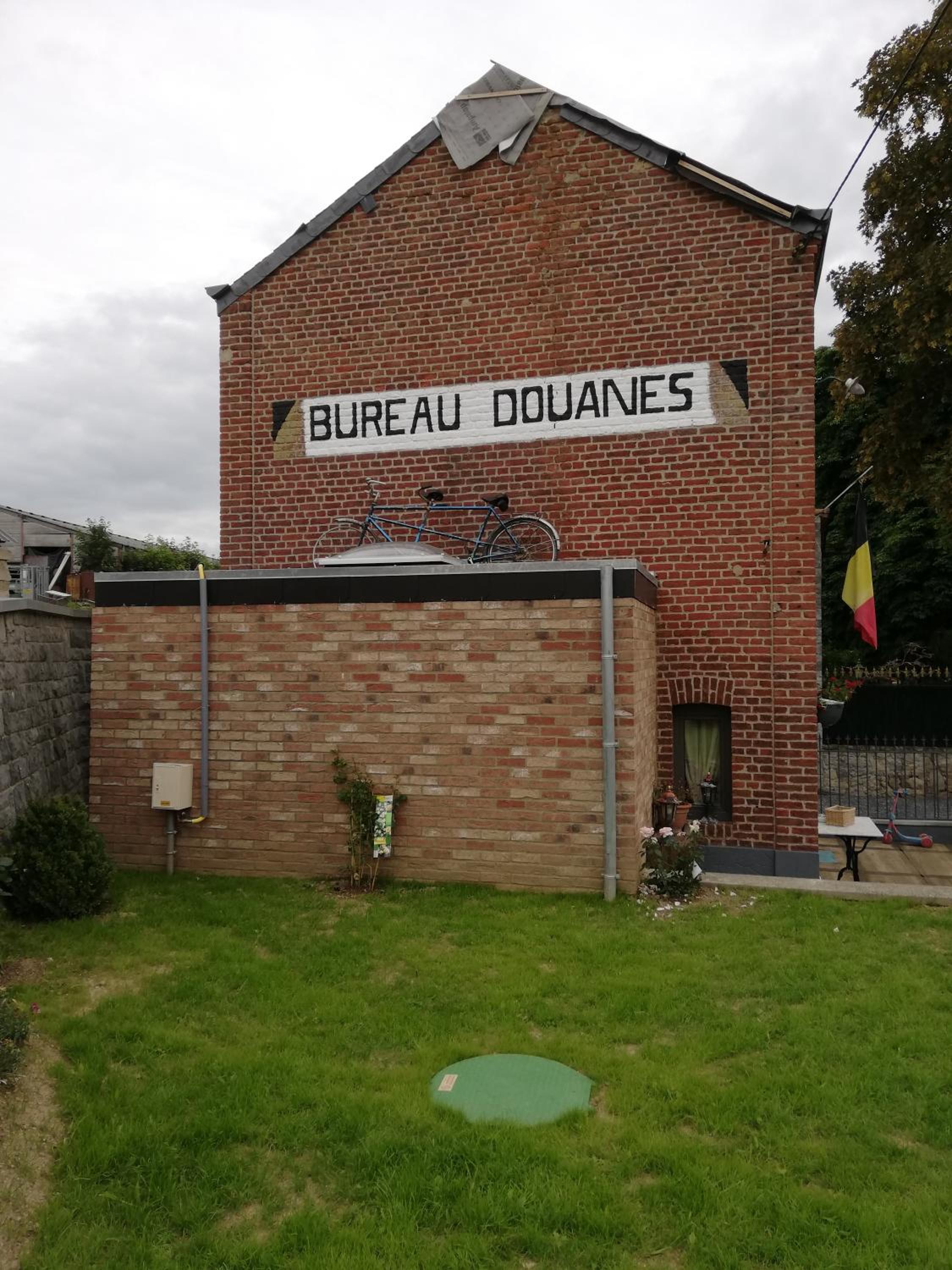 La petite douane