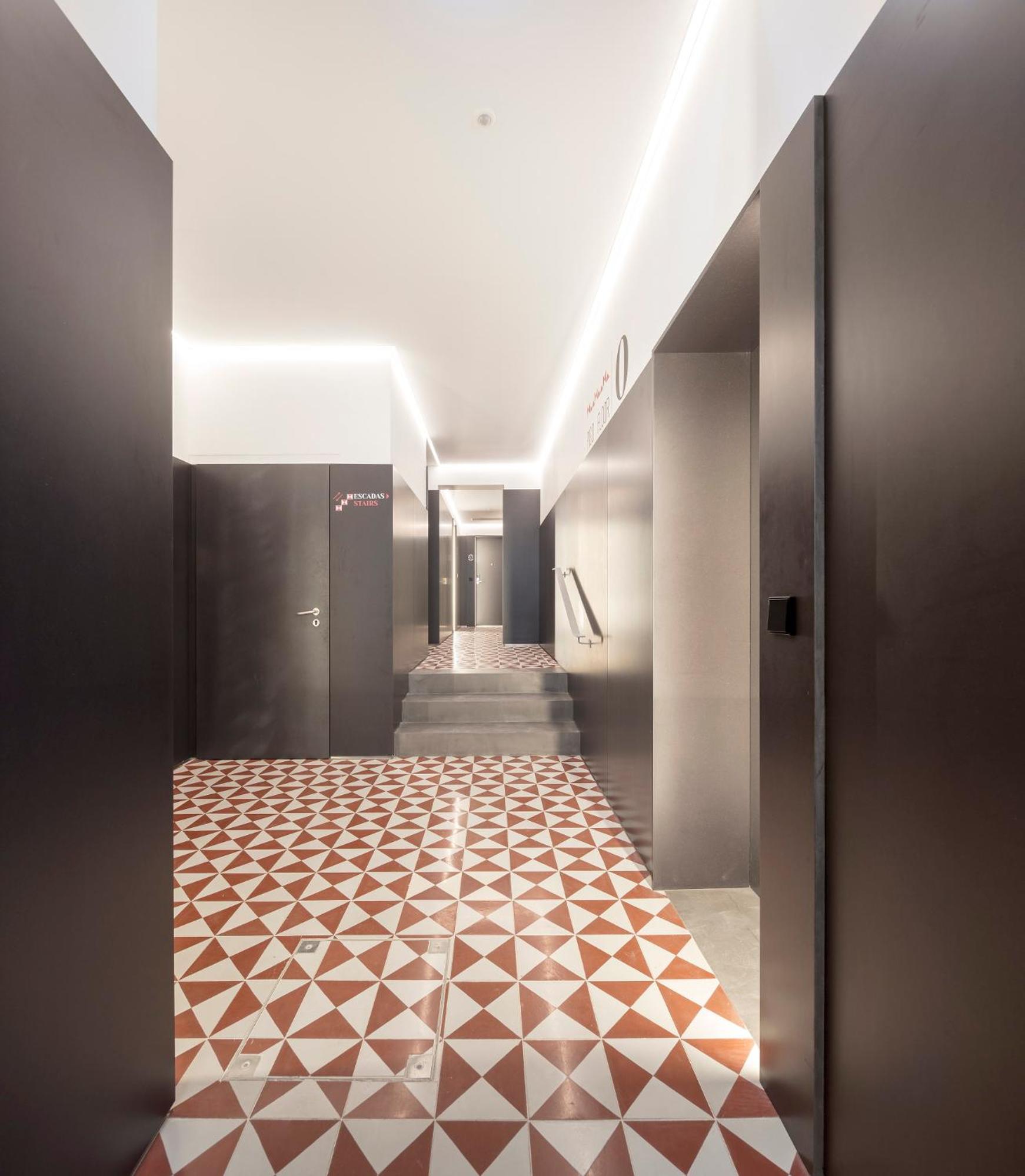 LSA Chiado Emenda by Numa