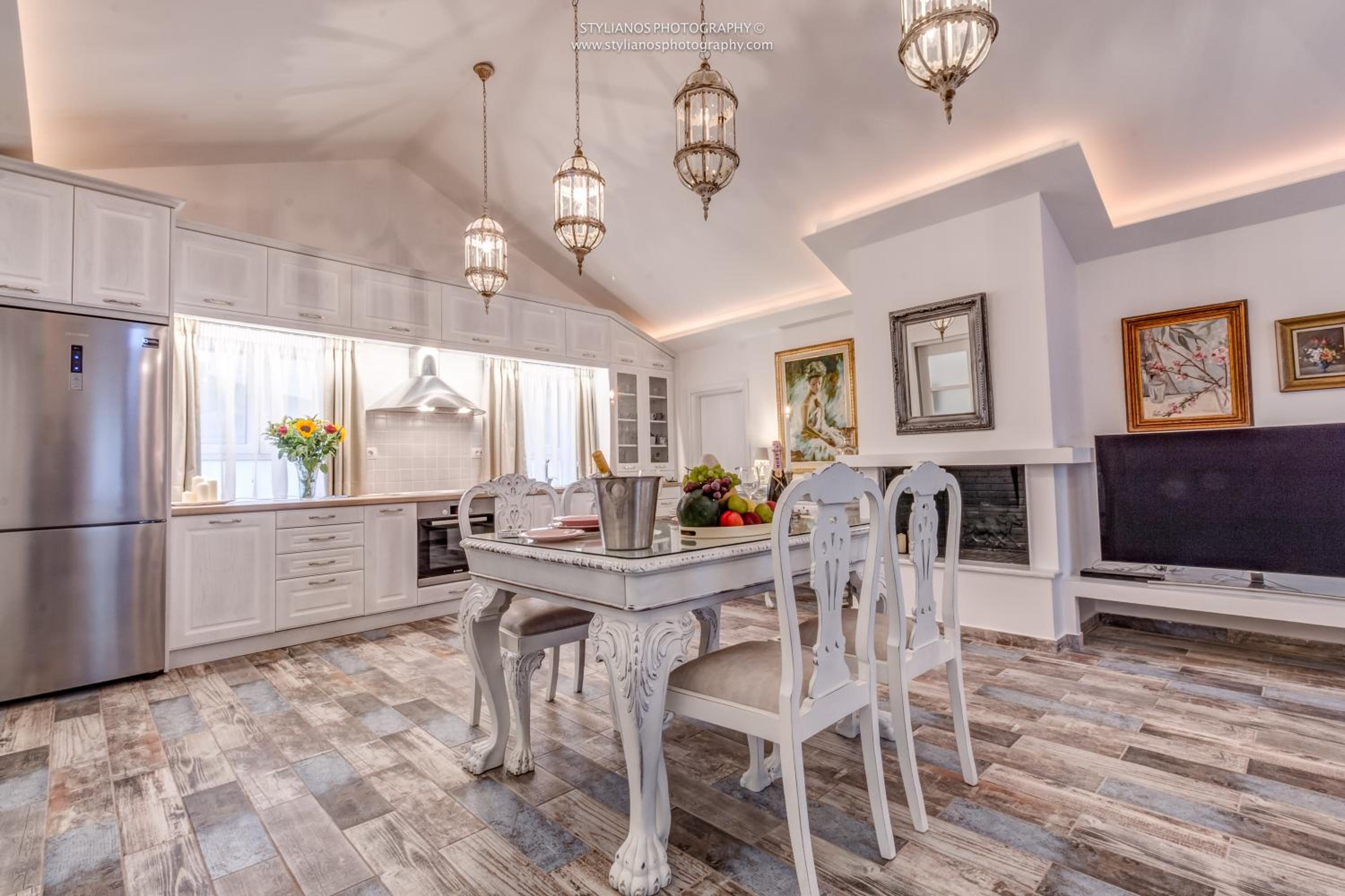 Coconella Suite