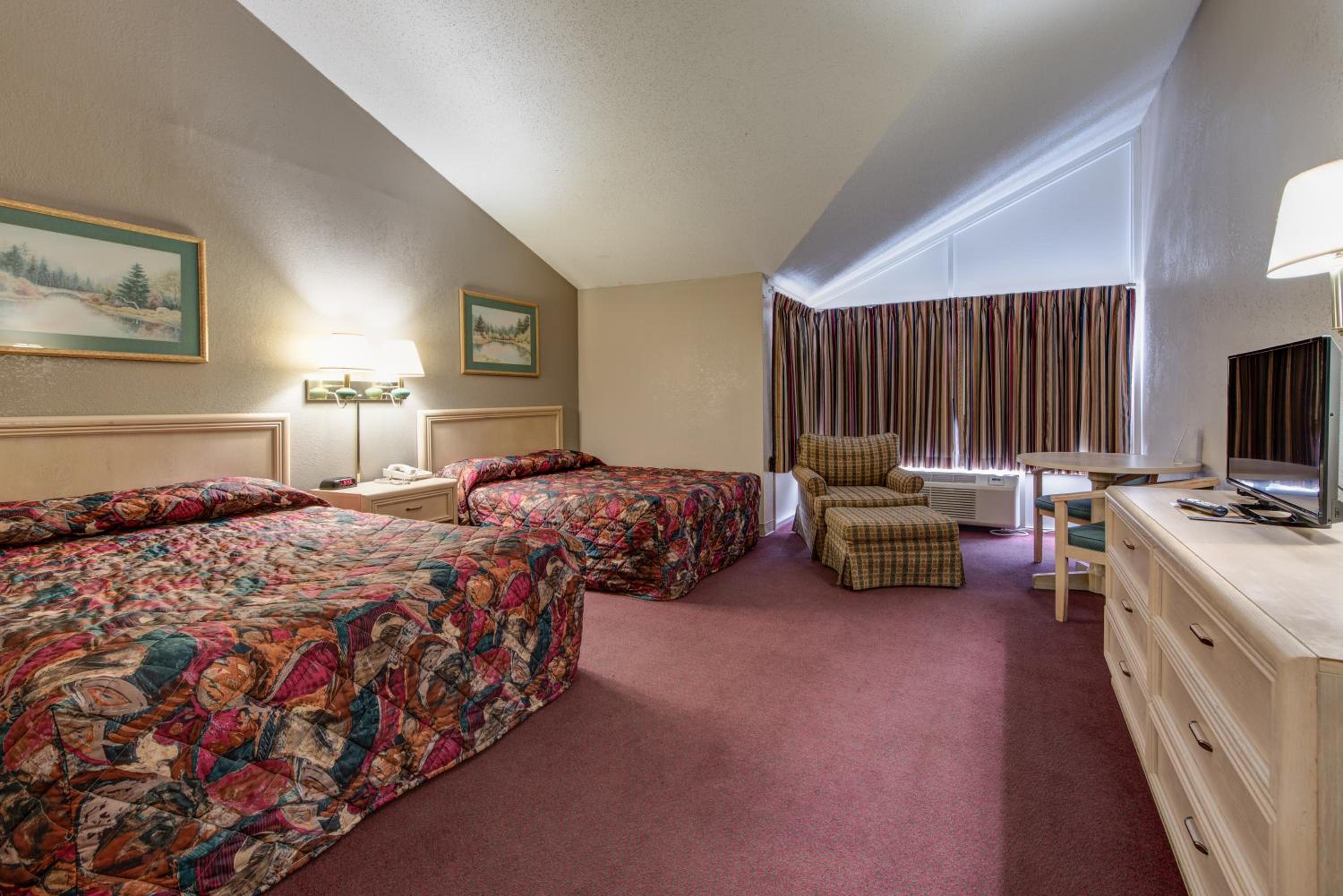 Green Valley Motel view 4