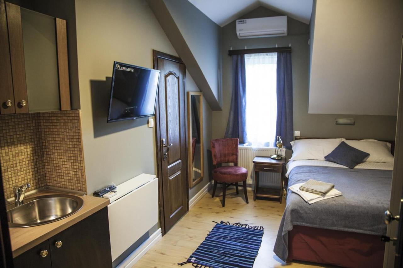 Vila Mila Riverside Apartments