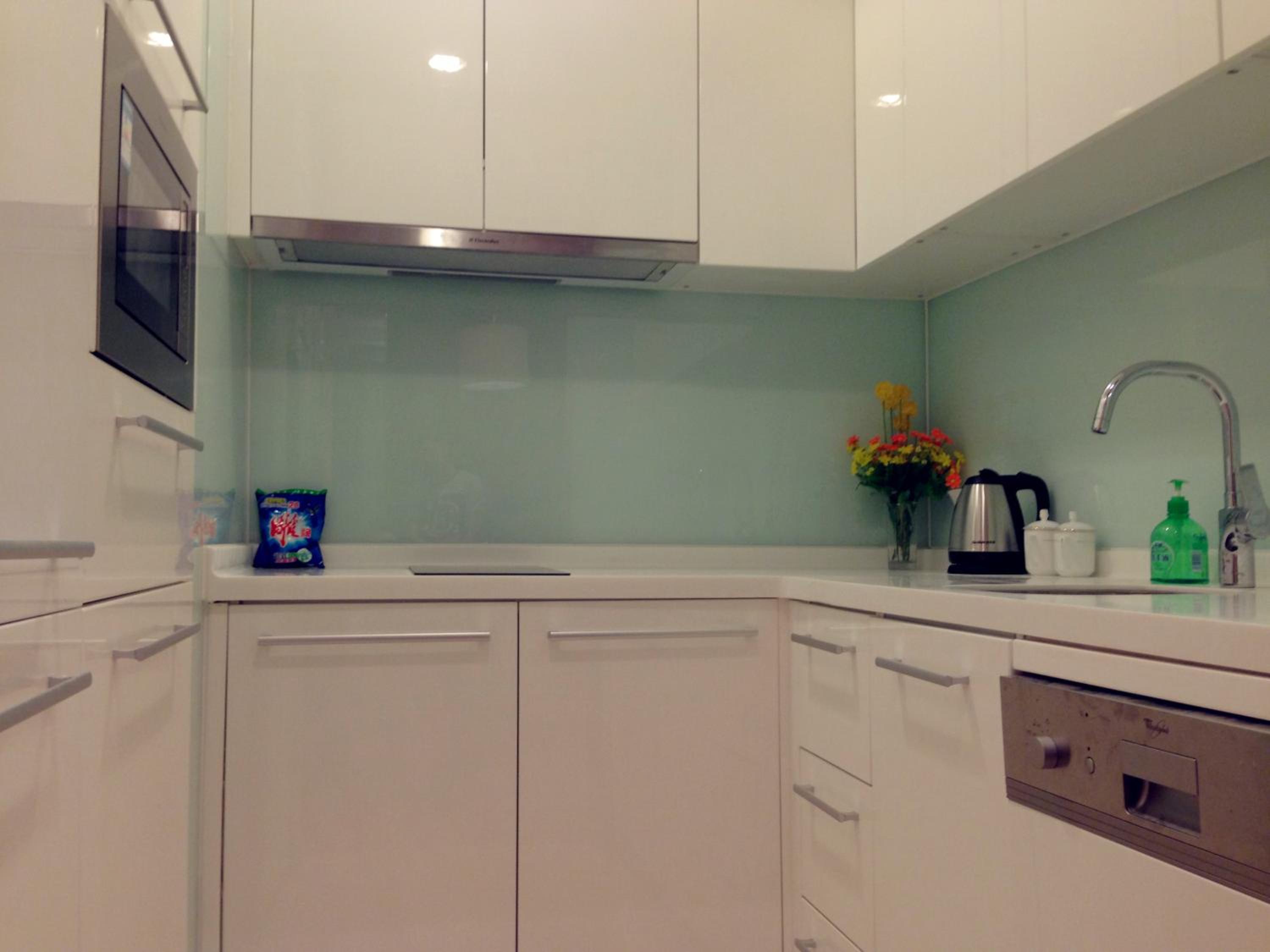 Checkinn International Apartment (GuangZhou PaZhou Poly World Trade Branch)