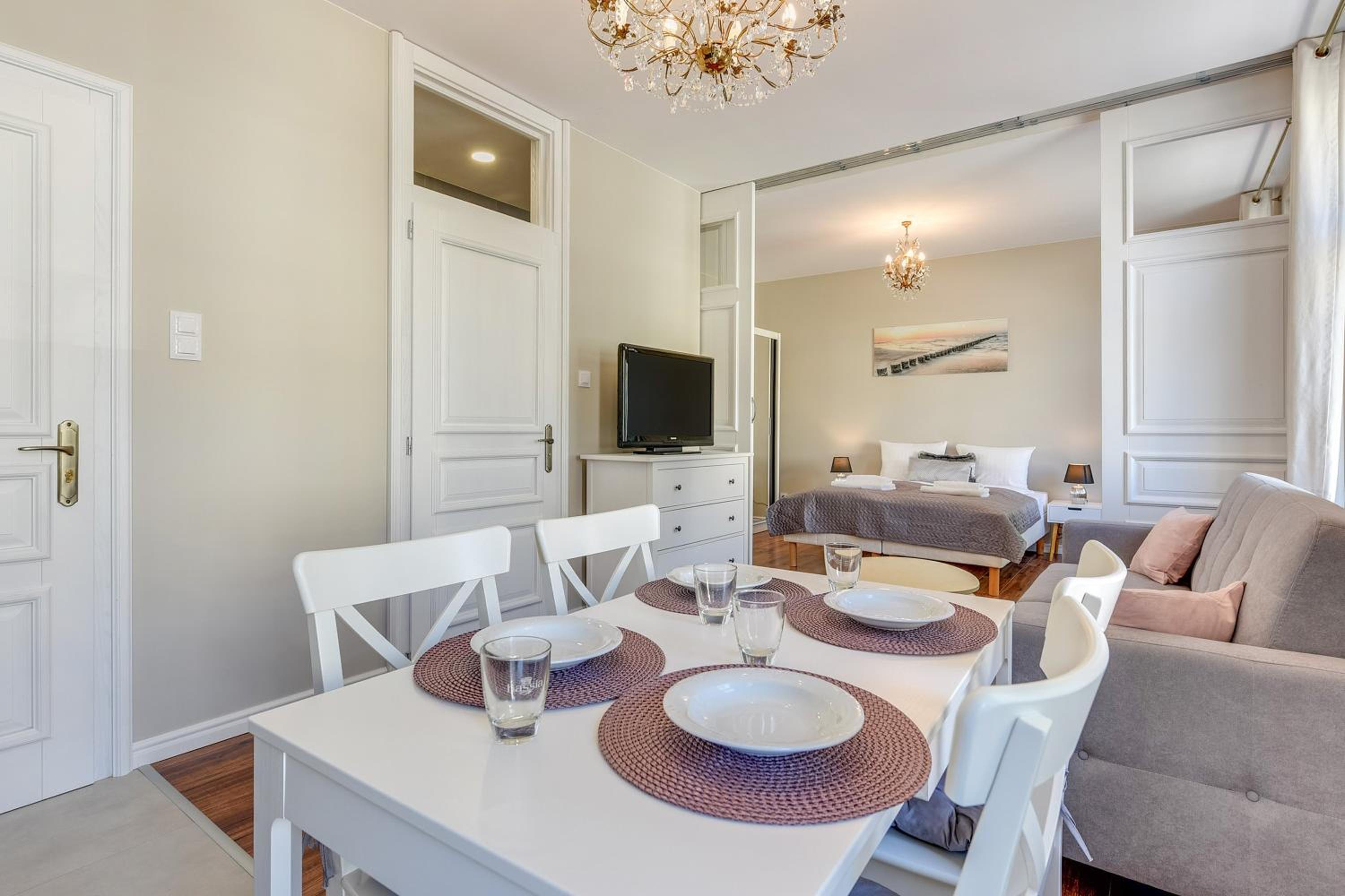 Costa Brava - Ekonomiczne noclegi w Sopocie by Lion Apartments