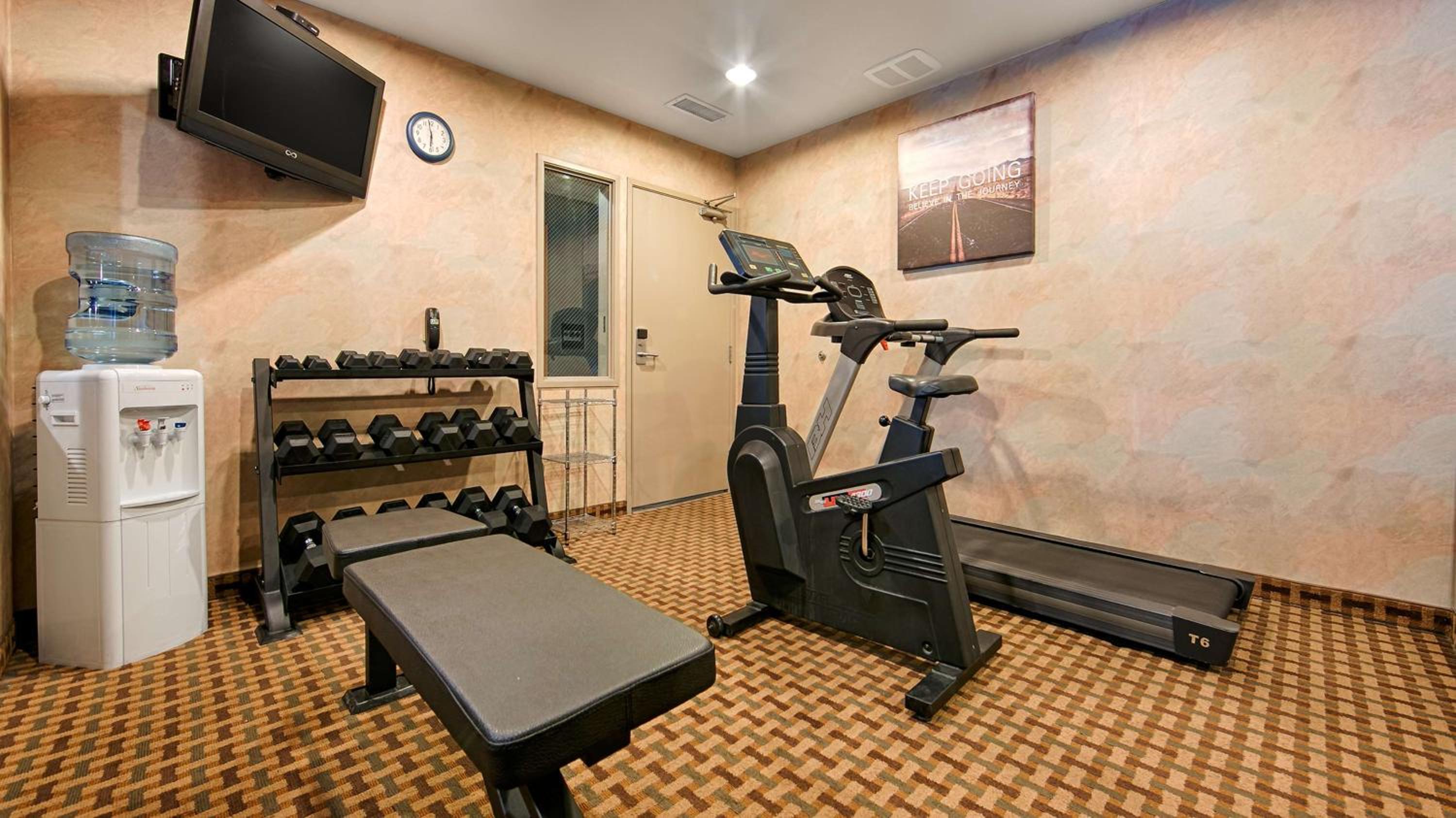 Best Western Plus Rama Inn Suites - Property Image 42