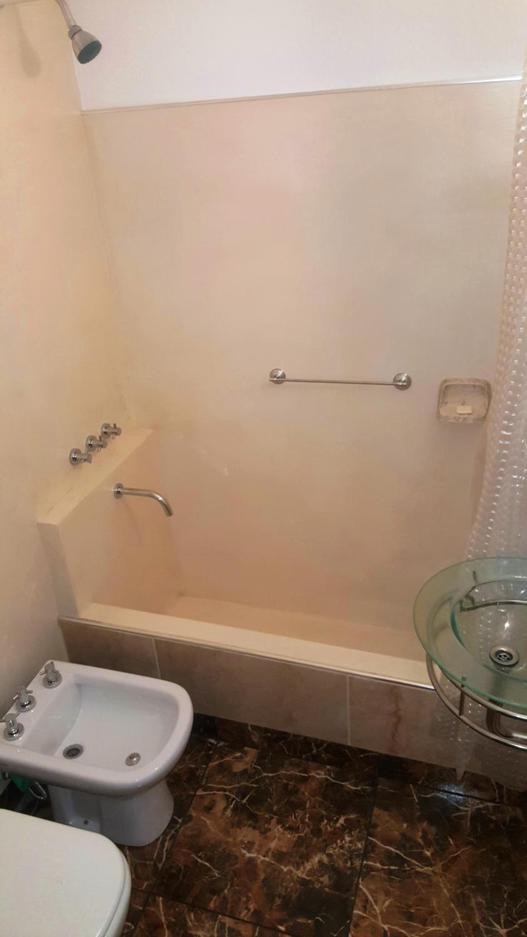Corrientes Av, Premium Location