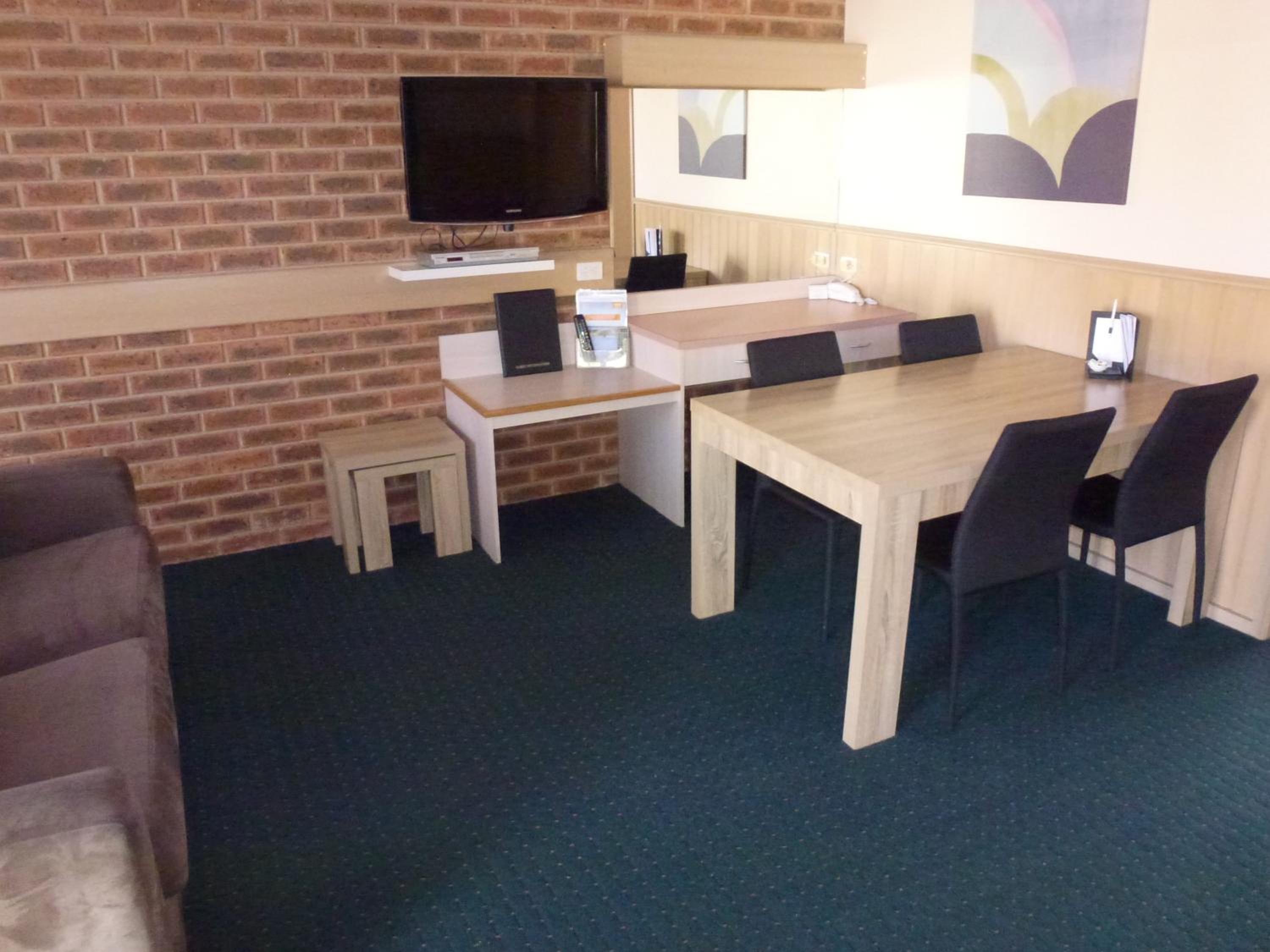 Colonial Motor Inn Bairnsdale Golden Chain Property