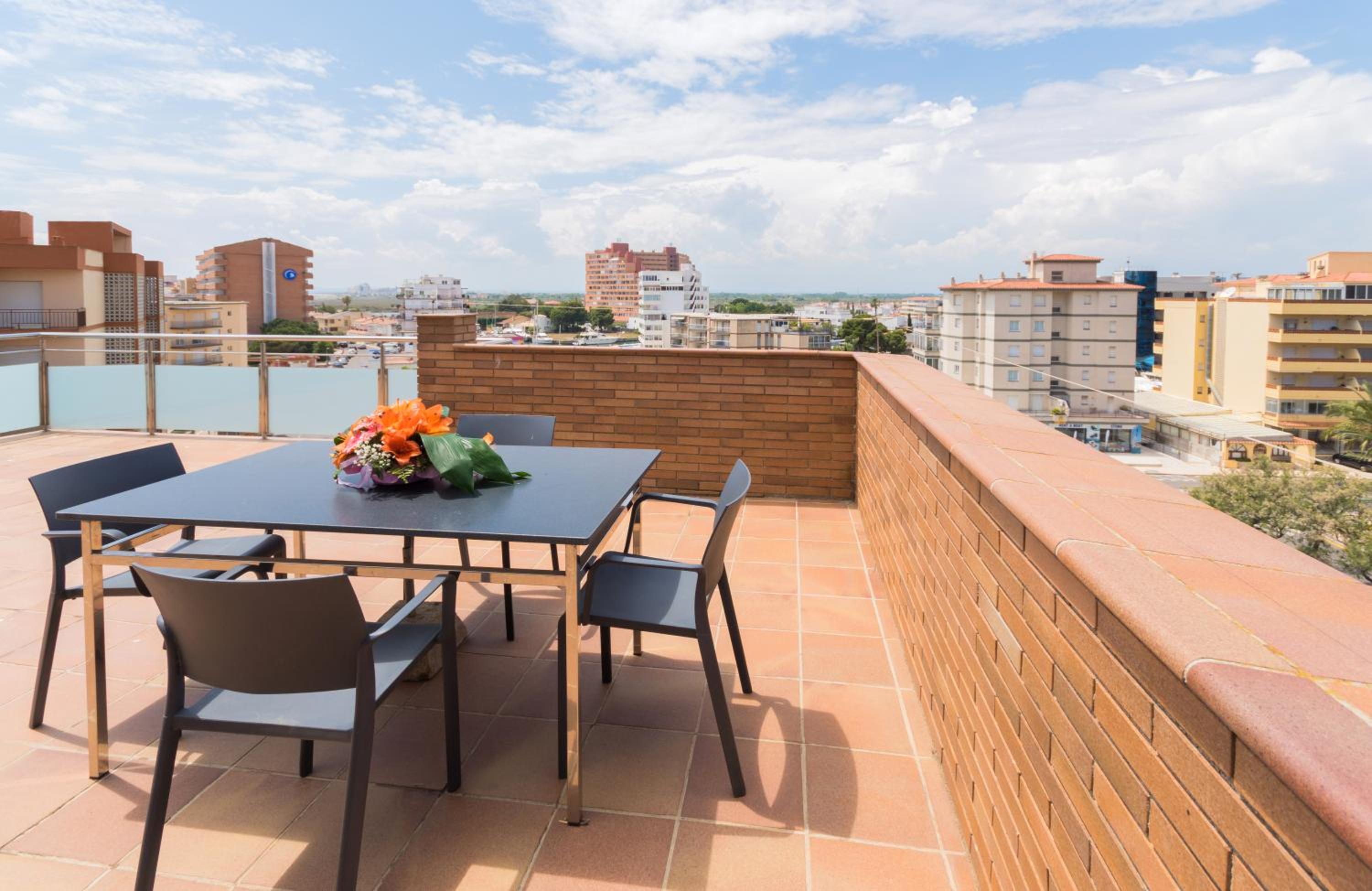 InmoSantos Apartamentos Daniel