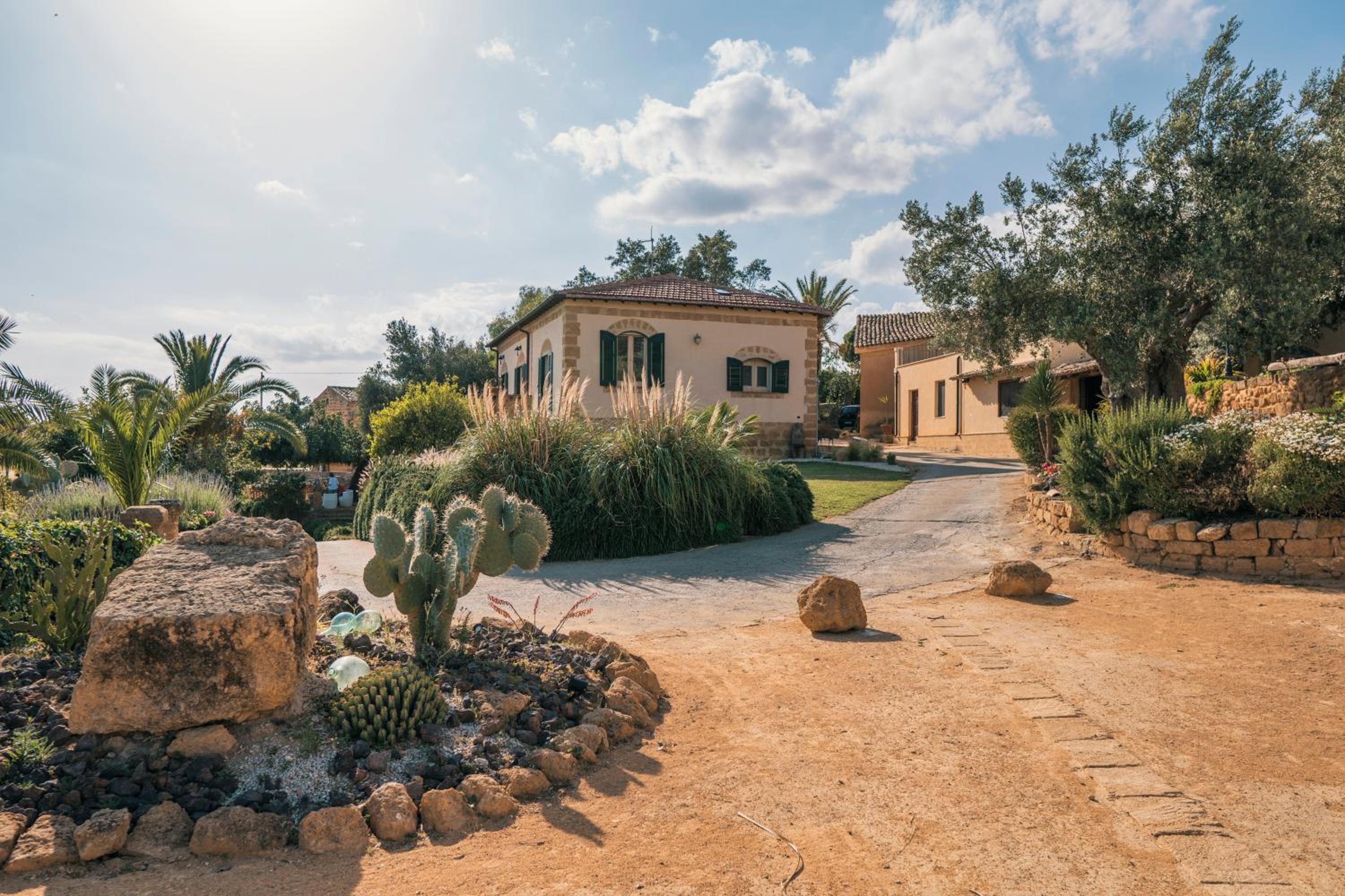 Hotel Villa La Lumia B&B Suites & Apartments