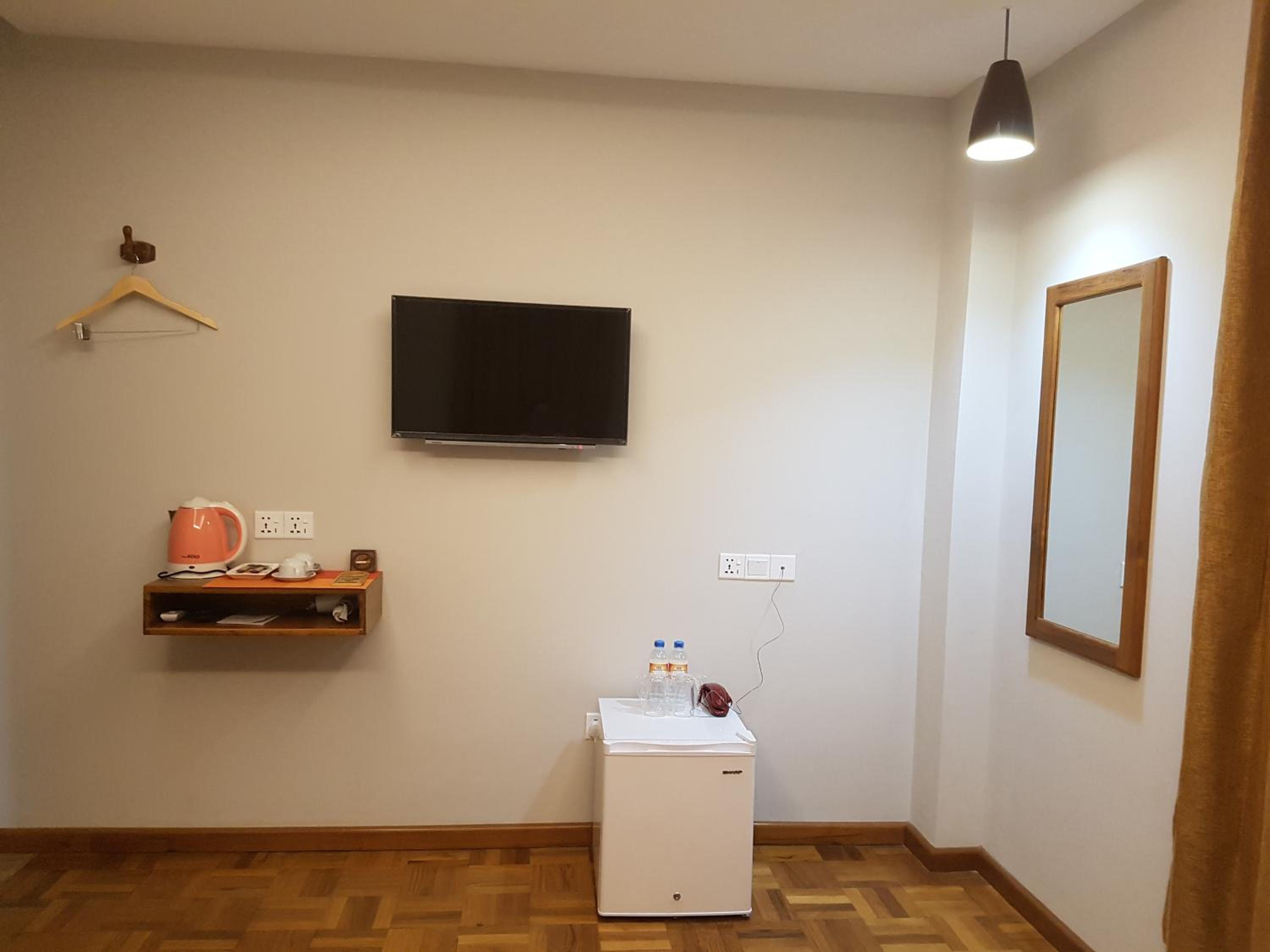 Photo 18