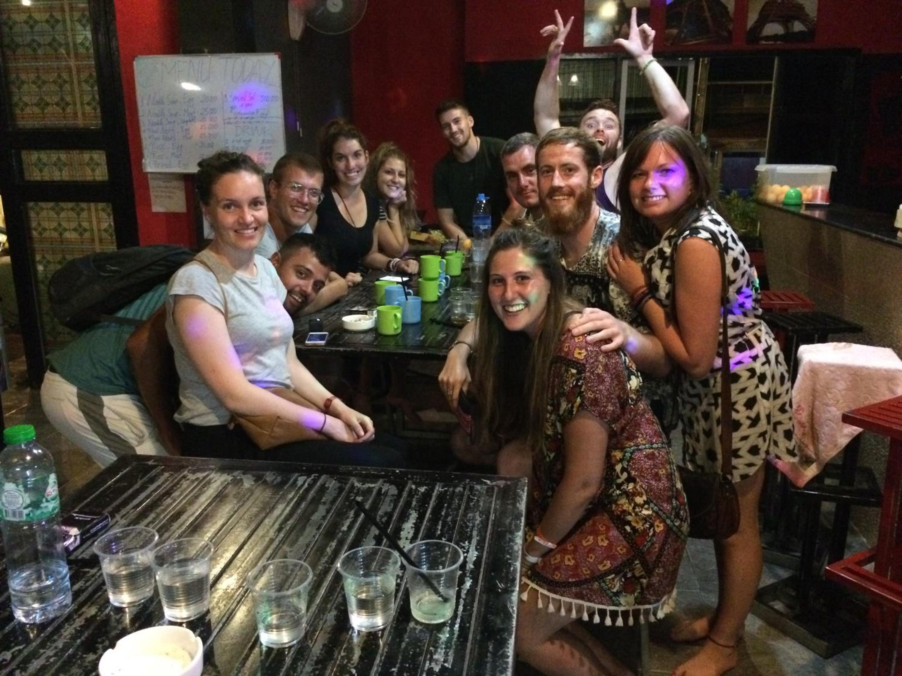Vangvieng Rock Backpacker Rooftop Hostel
