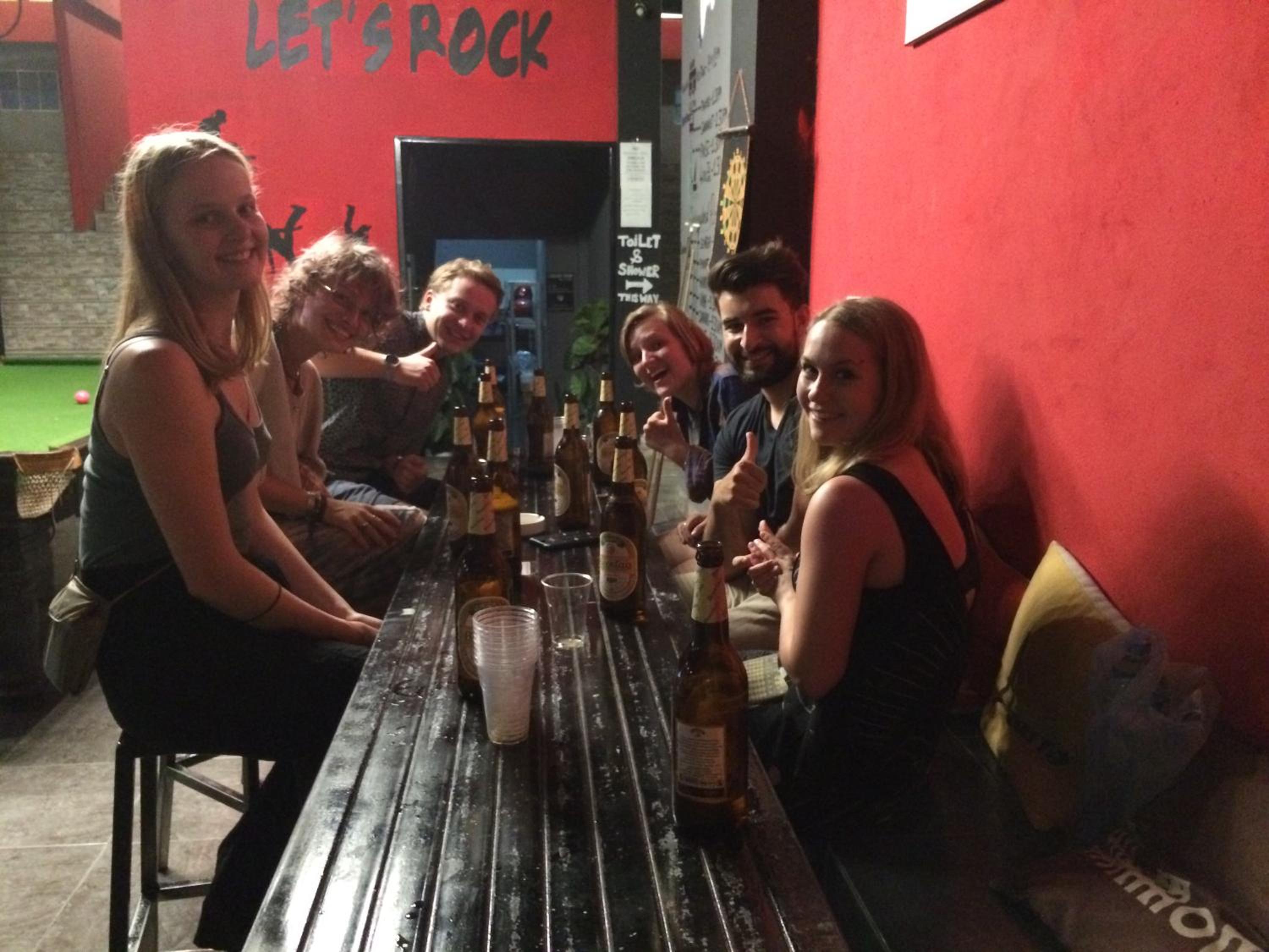 Vangvieng Rock Backpacker Rooftop Hostel