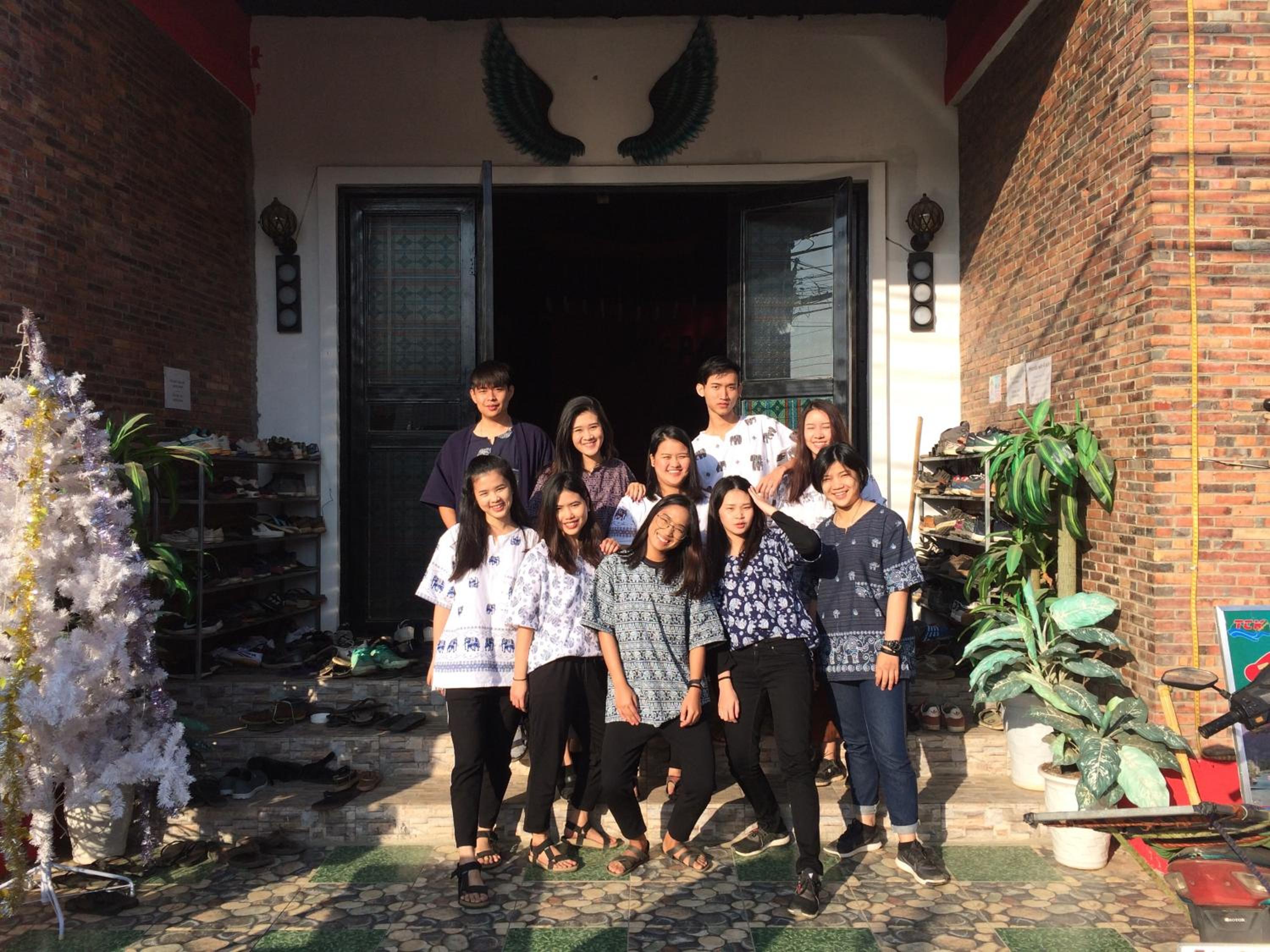 Vangvieng Rock Backpacker Rooftop Hostel