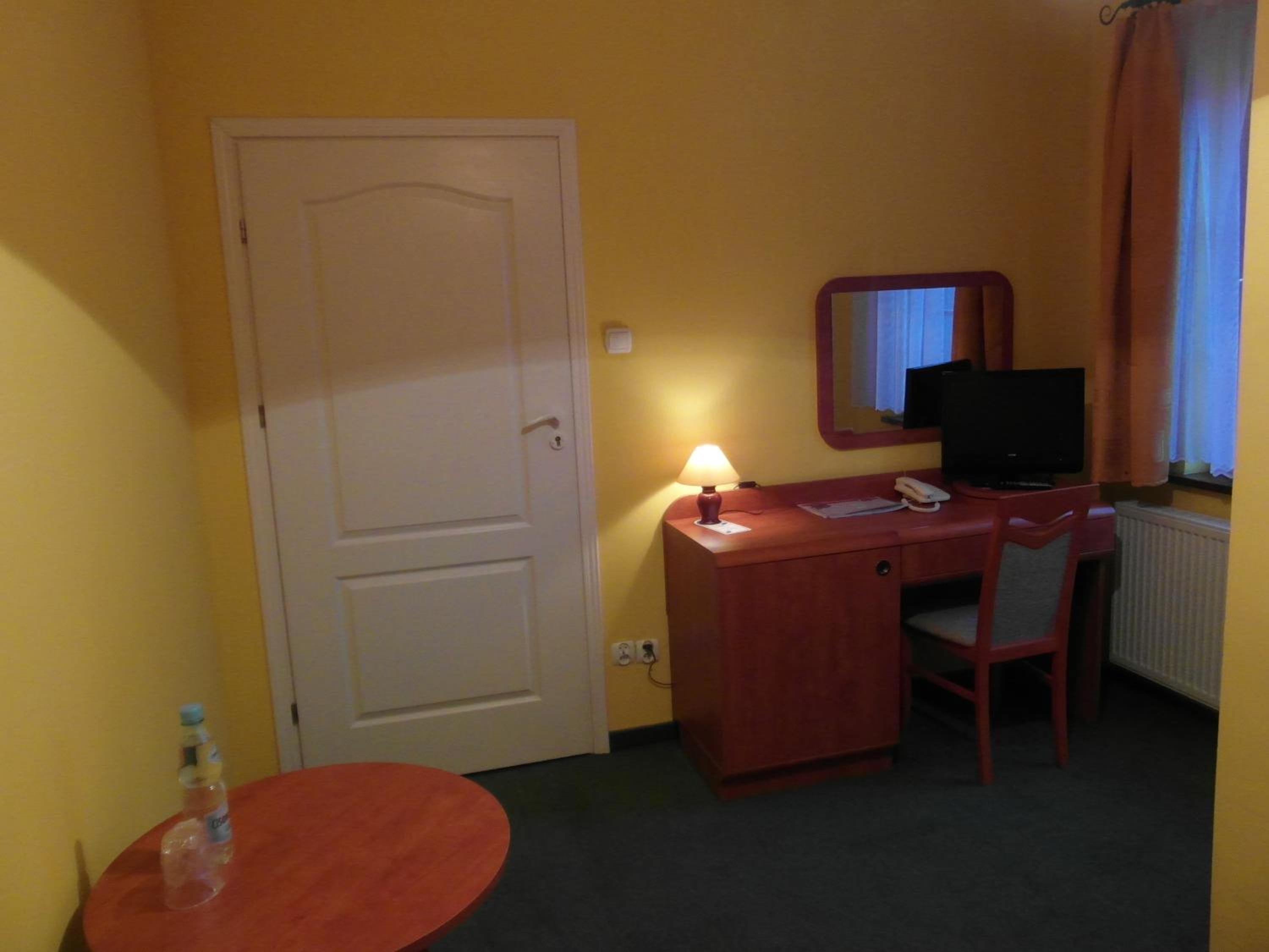 Photo 11