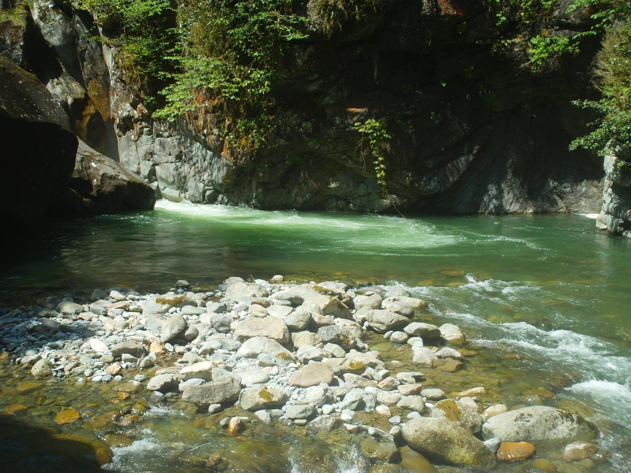 Mencuna Konaklari