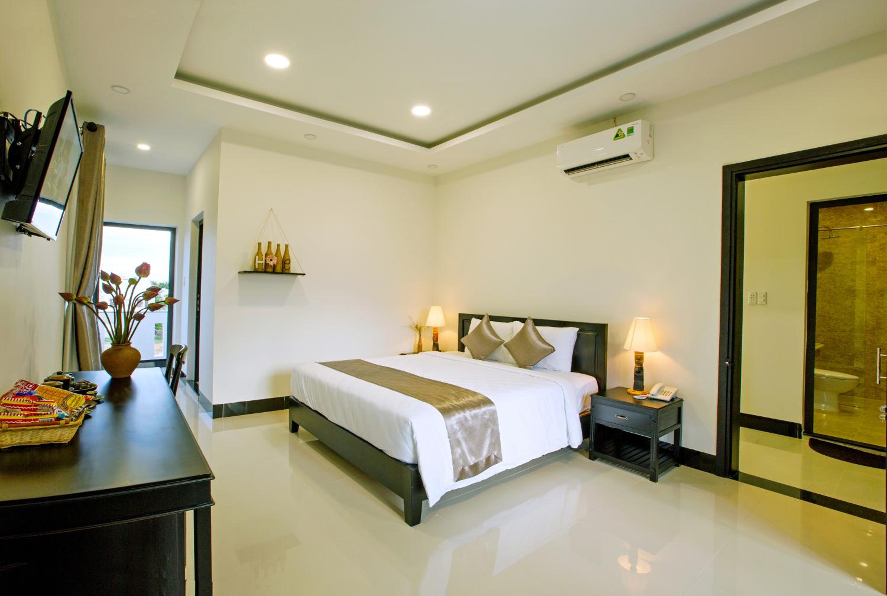 Zen Hoian Villa
