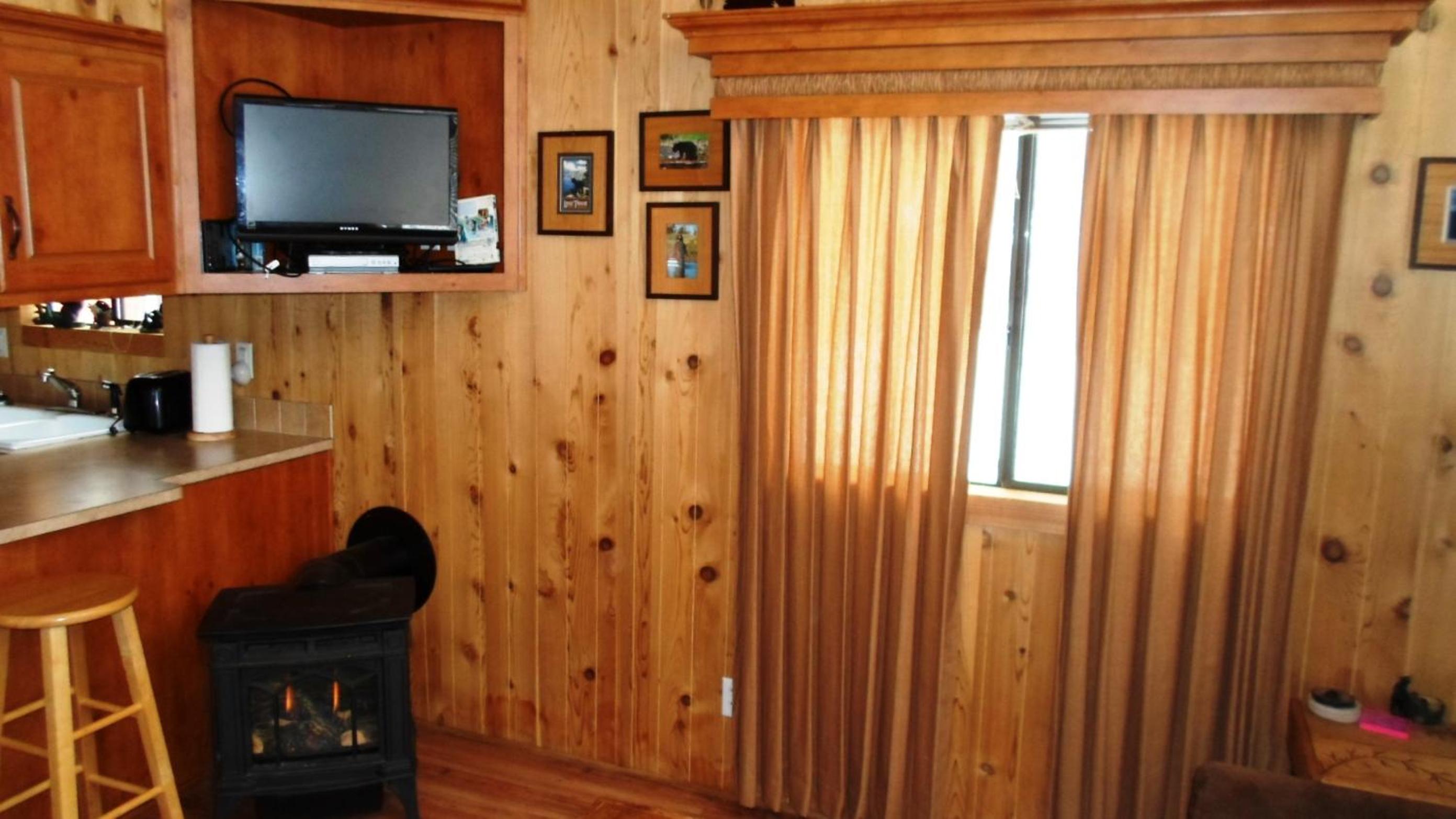 Lake Tahoe Vacations - Cedar Pines Resort - Property Image 28