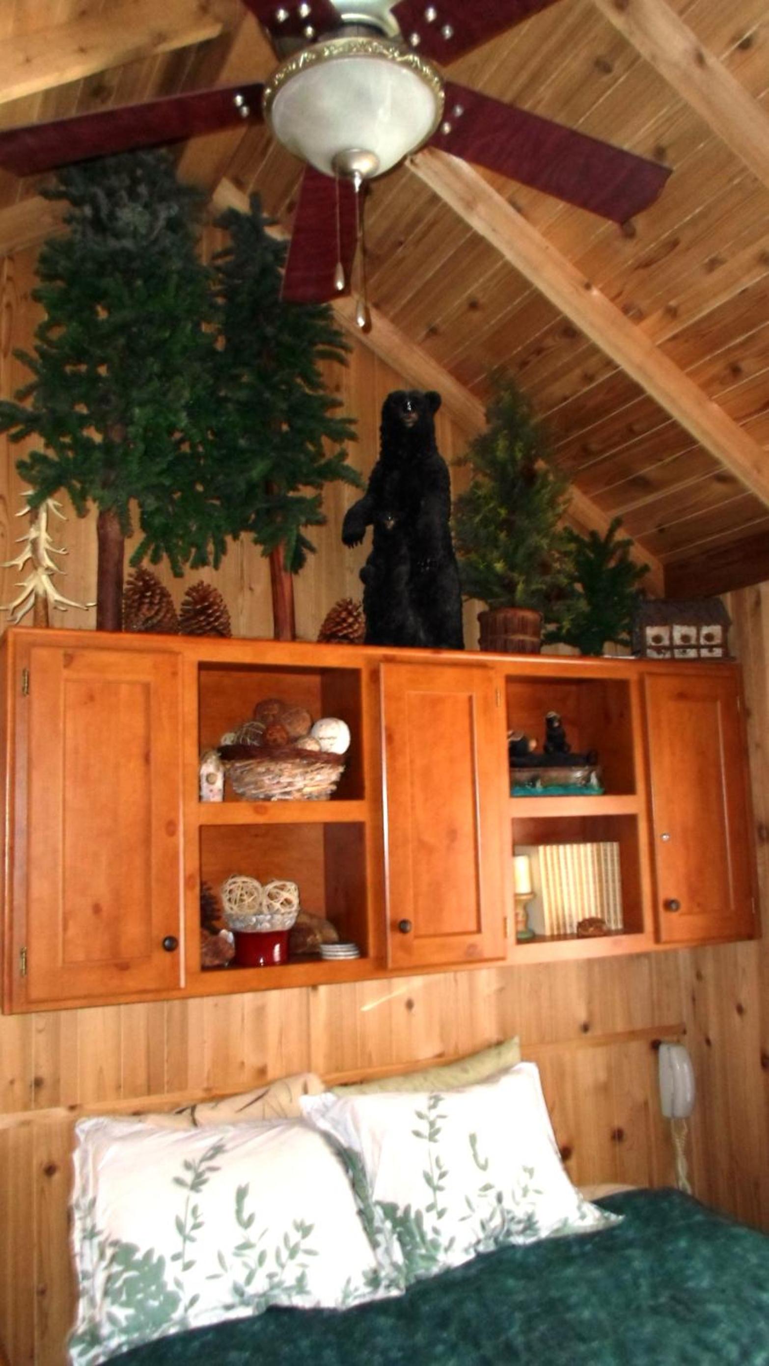 Lake Tahoe Vacations - Cedar Pines Resort - Property Image 3