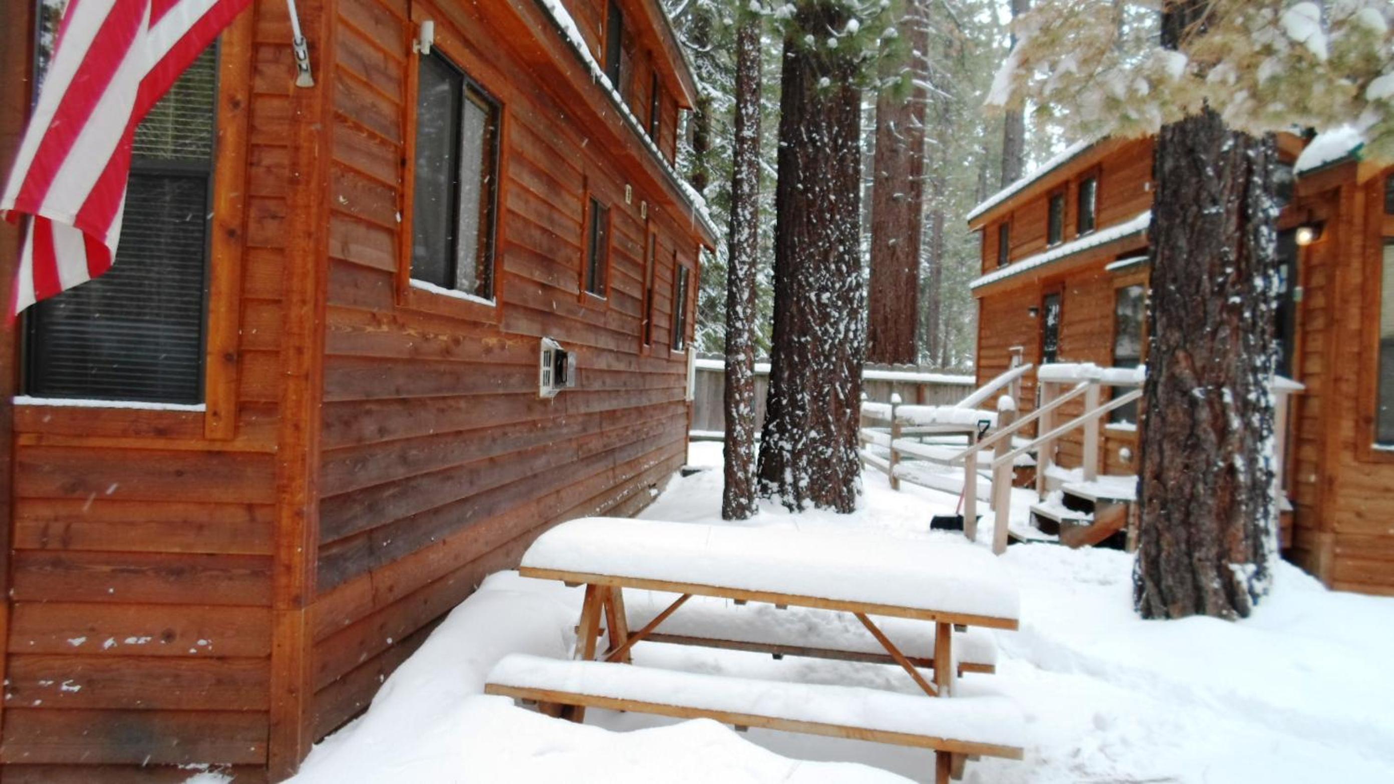 Lake Tahoe Vacations - Cedar Pines Resort - Property Image 11