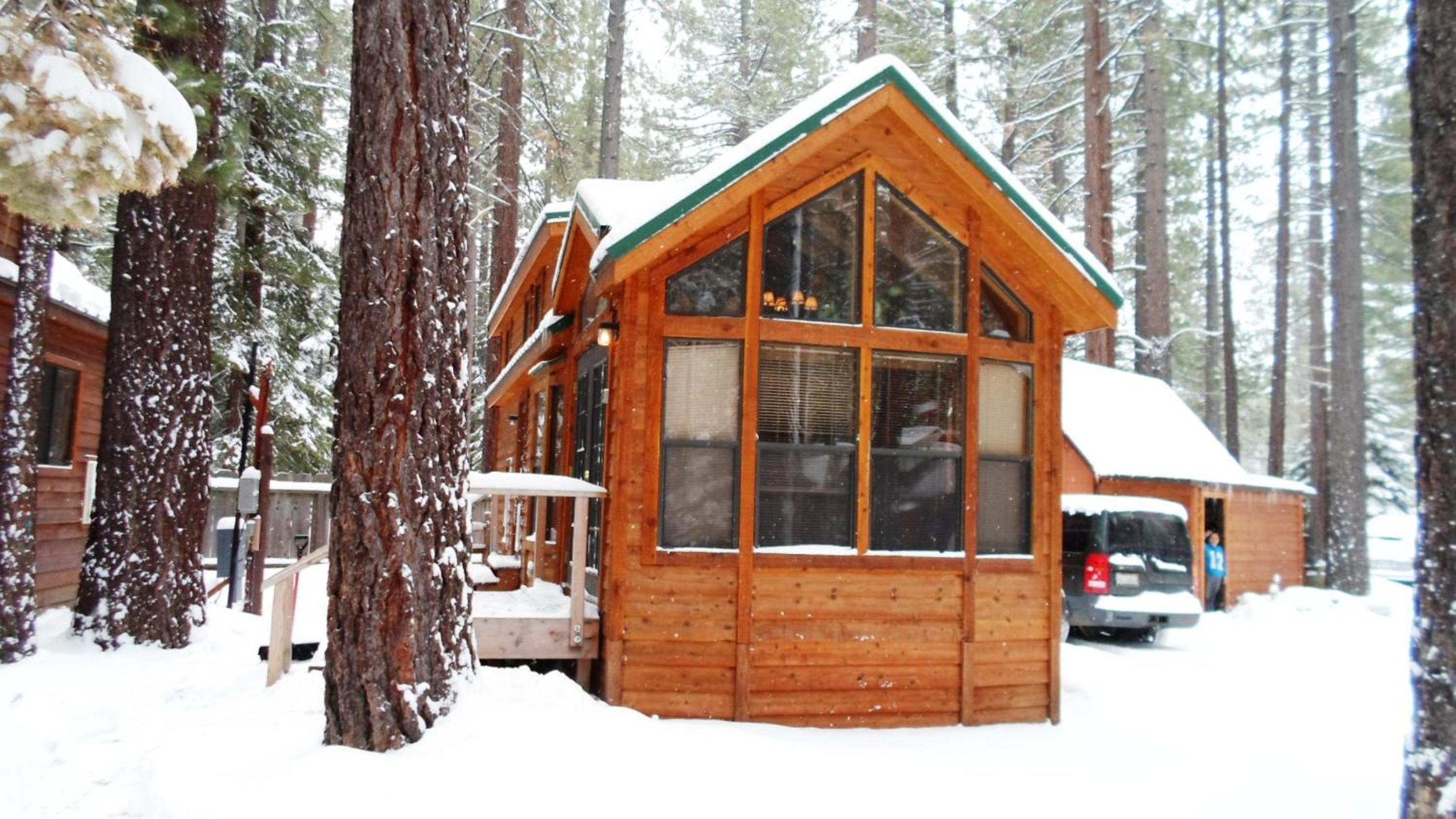 Lake Tahoe Vacations - Cedar Pines Resort - Property Image 13