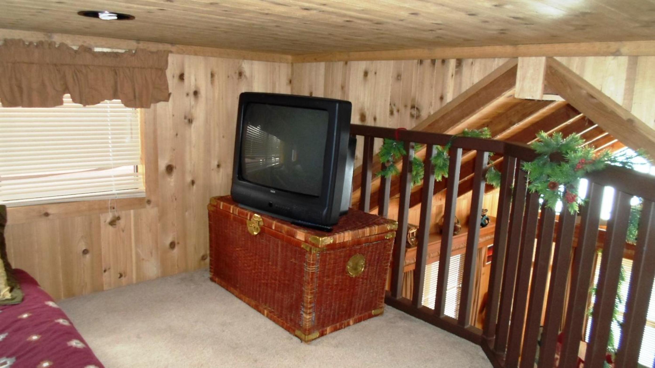 Lake Tahoe Vacations - Cedar Pines Resort - Property Image 23