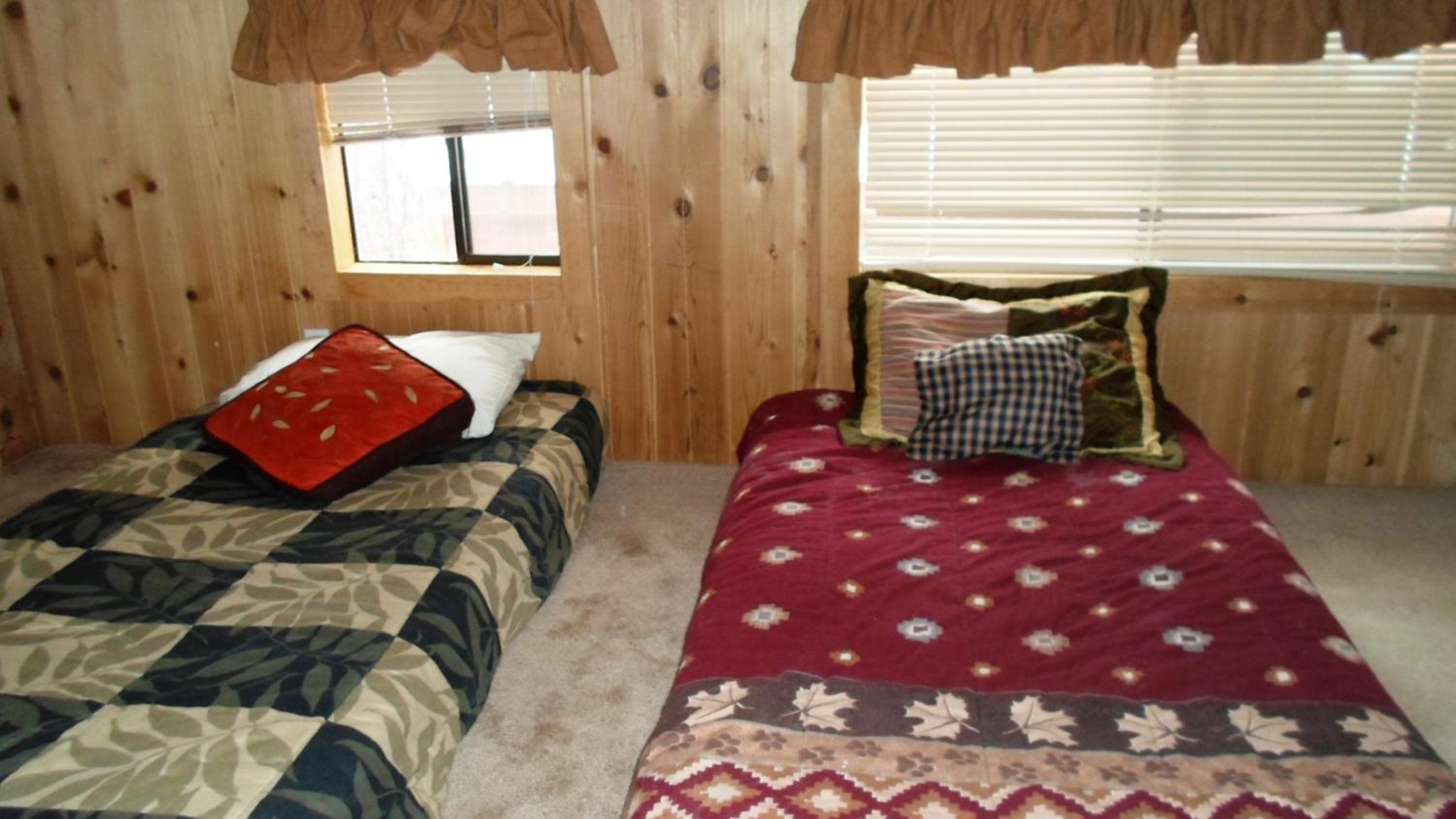 Lake Tahoe Vacations - Cedar Pines Resort - Property Image 24