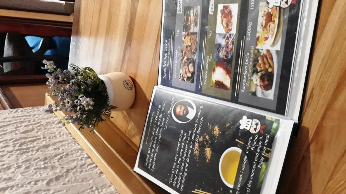 Restoran i sobe 