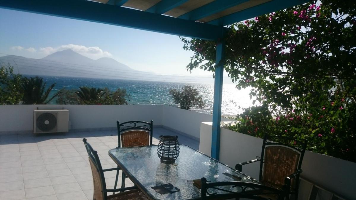 Moustakas Beach Apartments
