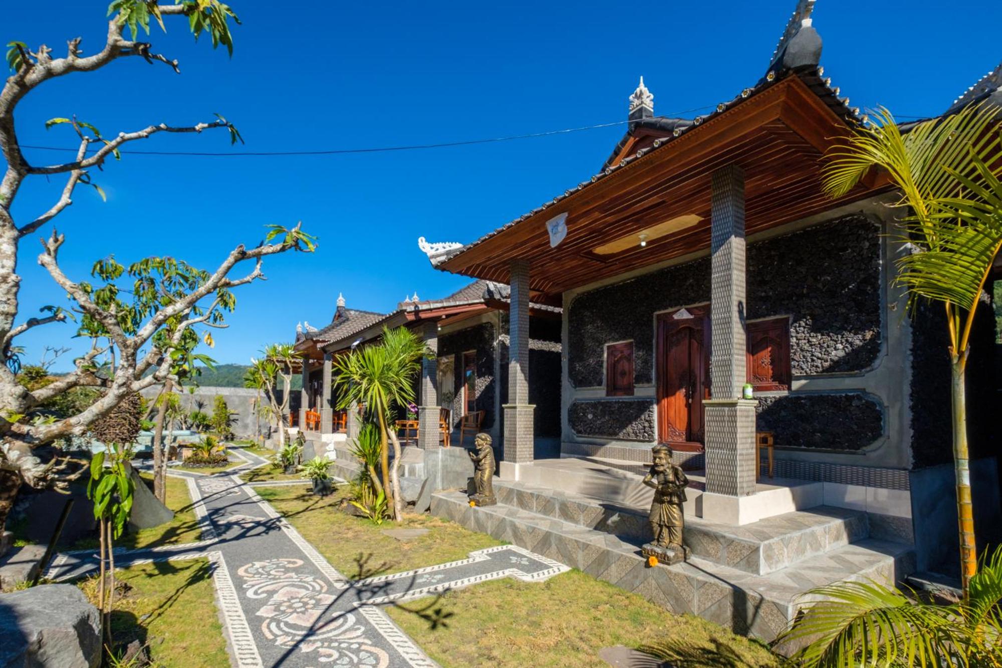 Latengaya Mount Batur View Bungalow