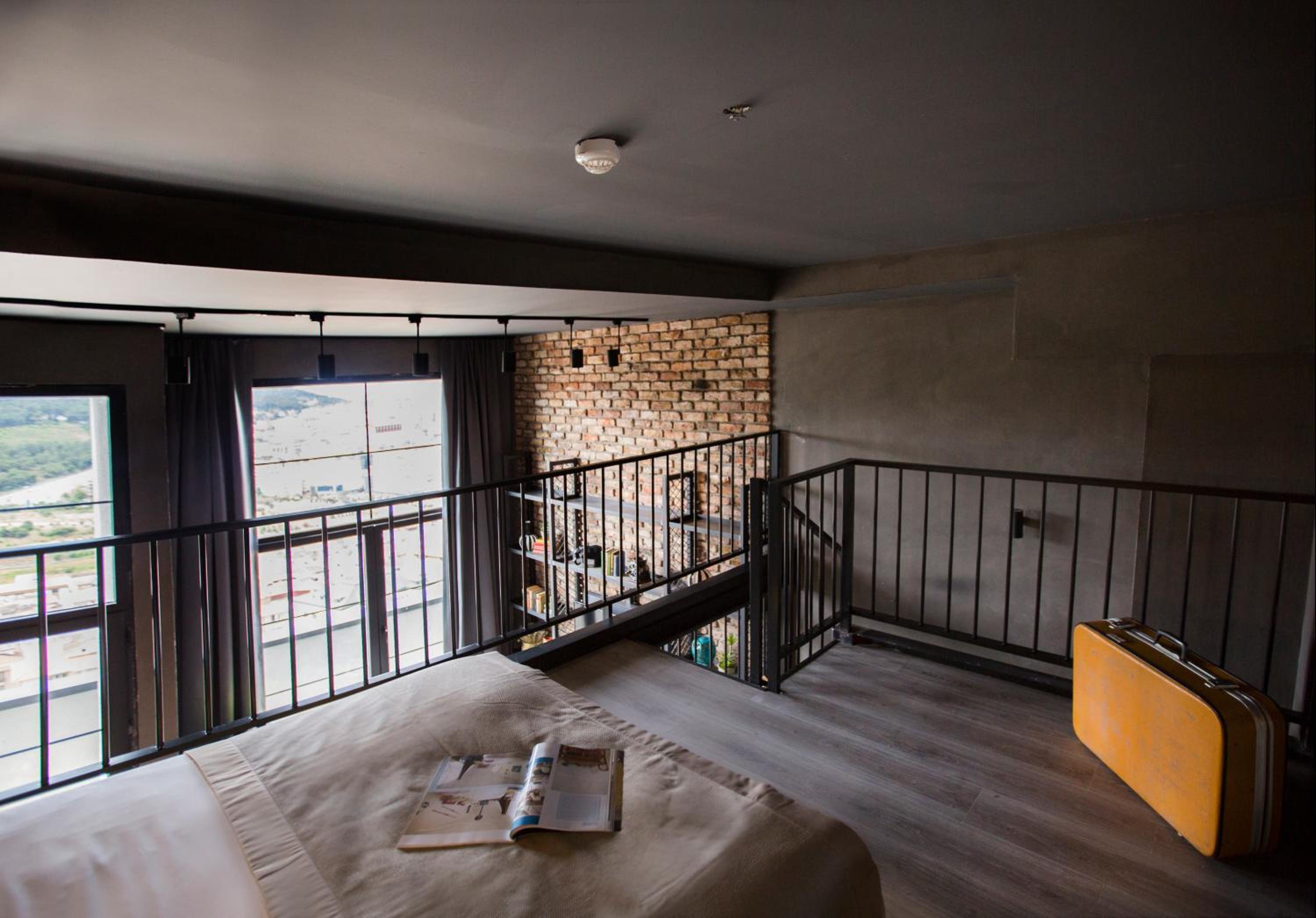 Cityloft 161 - Image 143