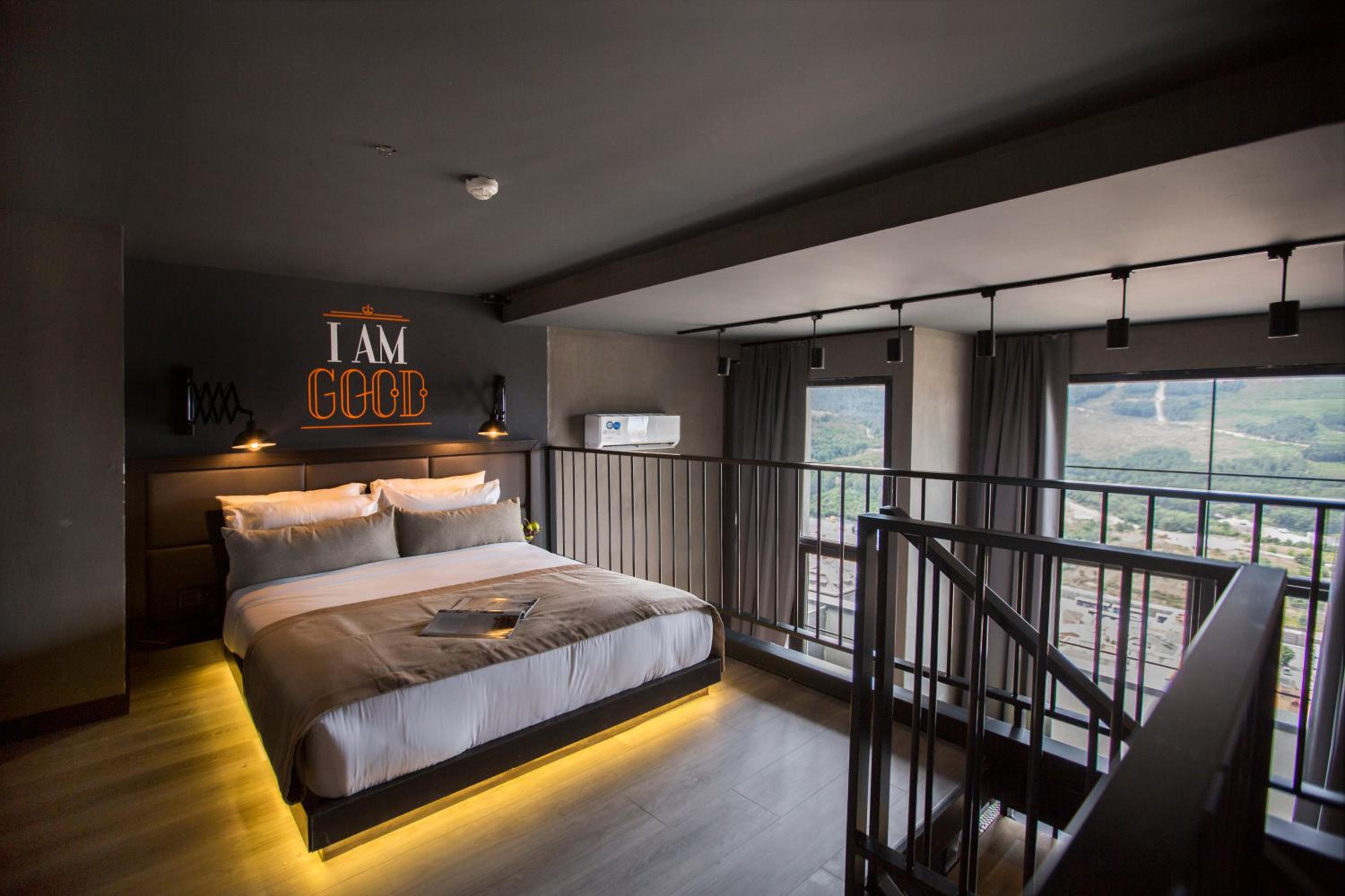 Cityloft 161 - Image 81