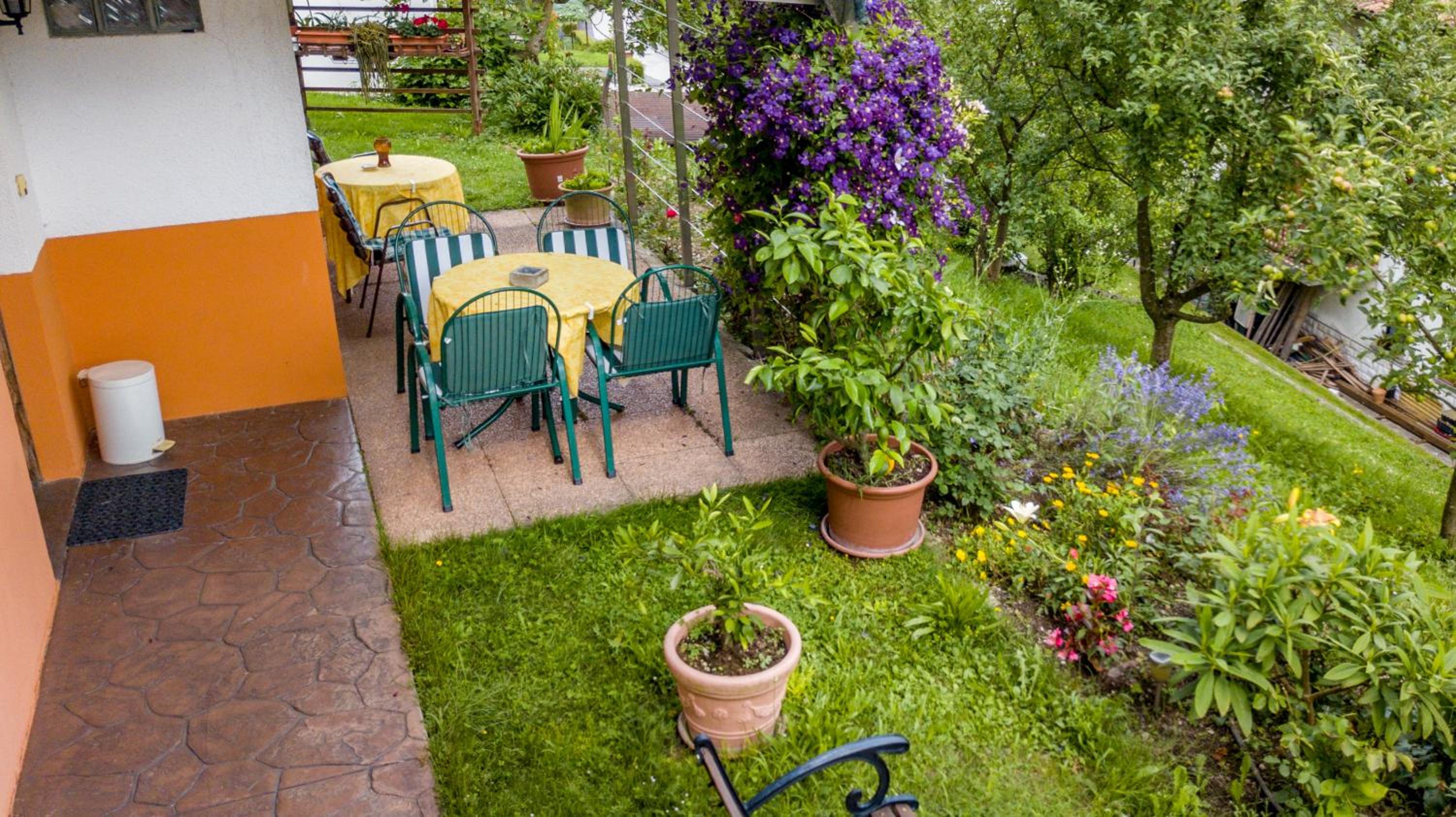 Sobe Černilogar view 3