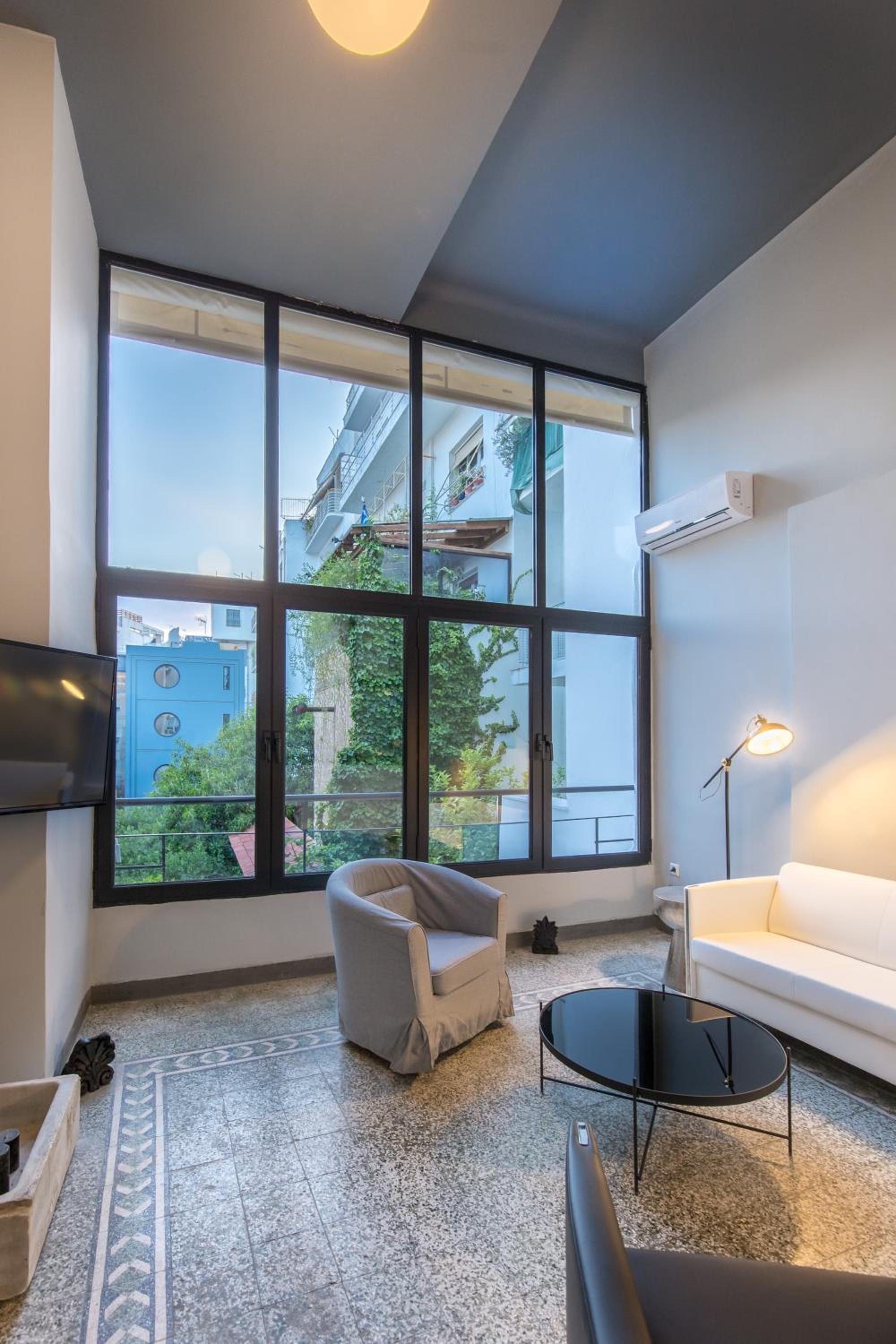 Soho-Soho Apartments