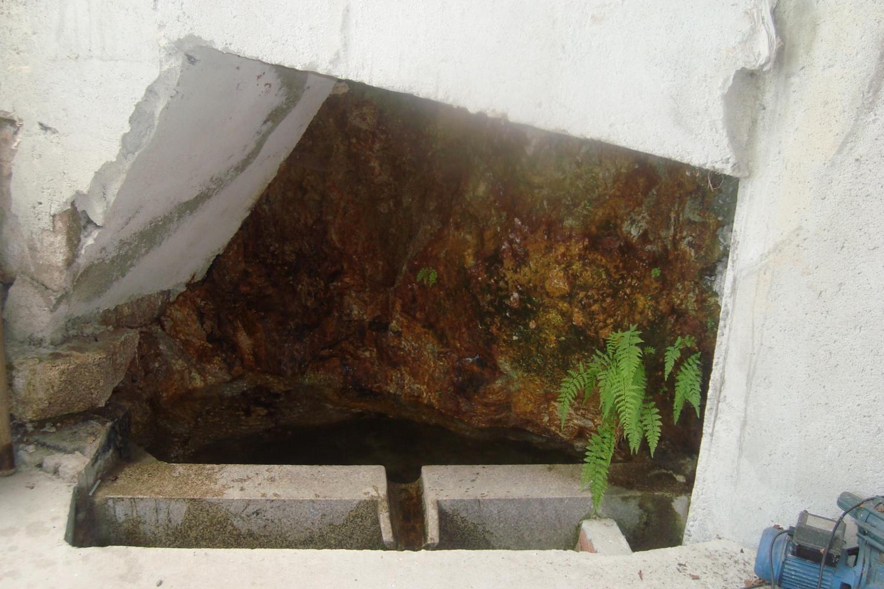 Photo 33