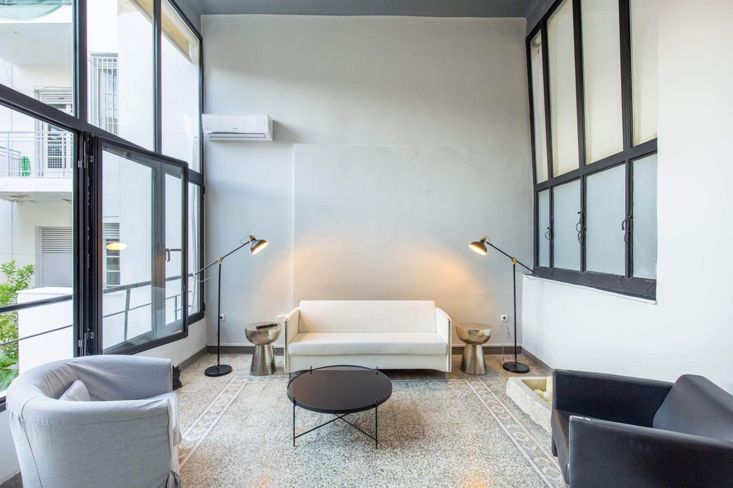 Soho-Soho Apartments